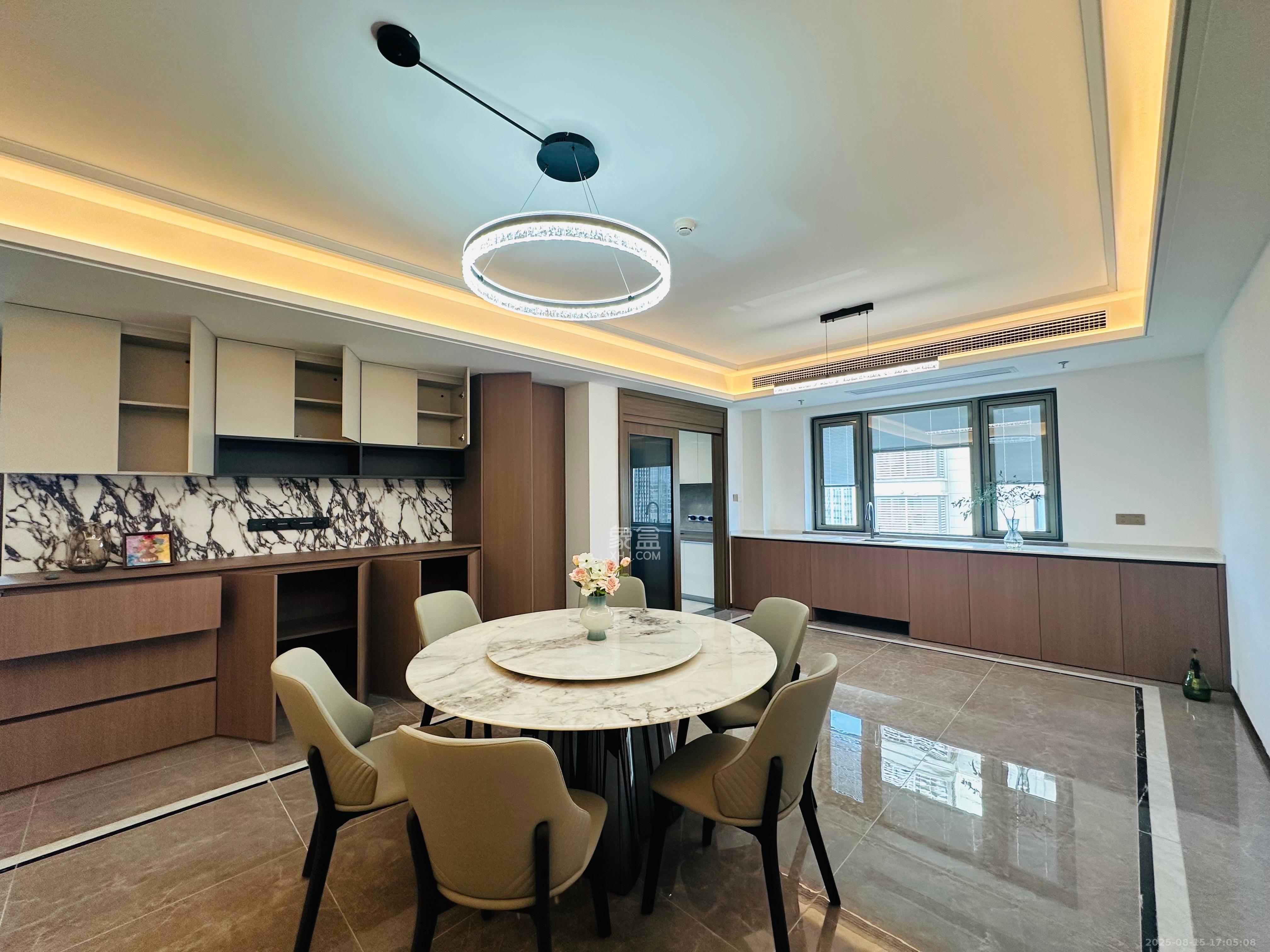 梅溪华府(新城金茂梦想华府) 4室2厅3卫 7000.0元/月 梅溪华府(新城金茂梦想华府) 4室2厅3卫 7000.0元/月室内图