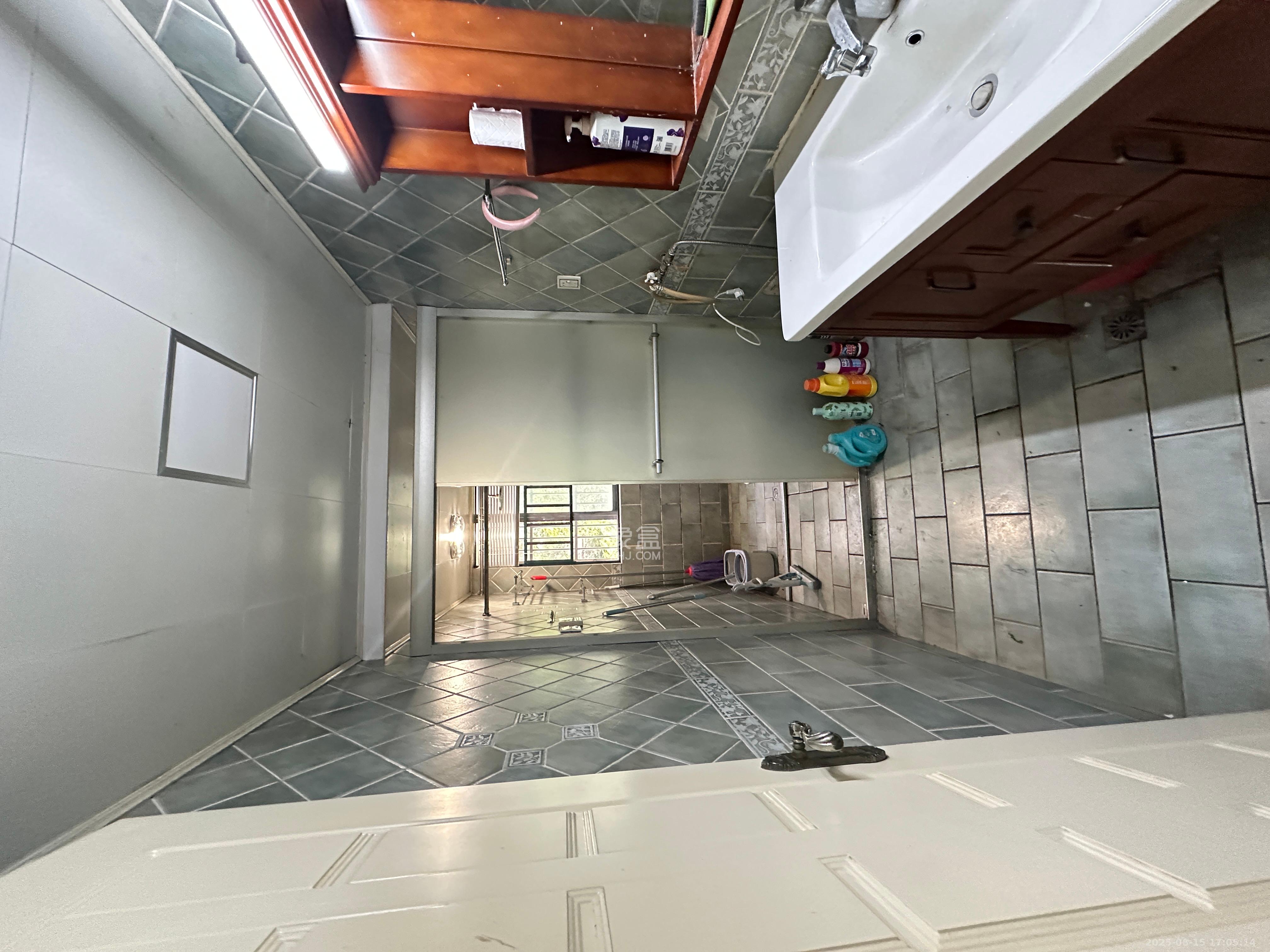 世嘉国际华城 3室2厅1卫 2600.0元/月 世嘉国际华城 3室2厅1卫 2600.0元/月室内图