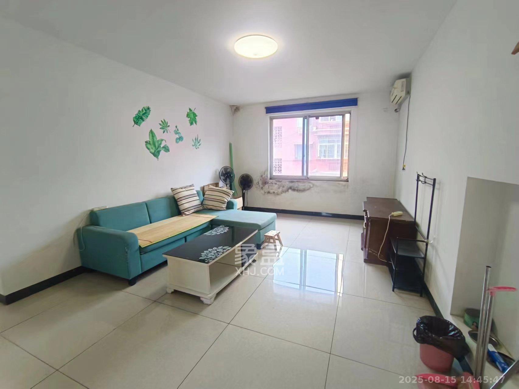 水泵厂宿舍  3室1厅1卫    1300.0元/月 水泵厂宿舍  3室1厅1卫    1300.0元/月