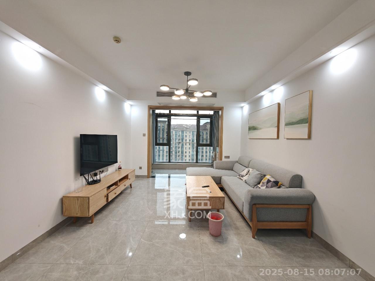 振业城三期  3室2厅2卫    3800.0元/月 振业城三期  3室2厅2卫    3800.0元/月