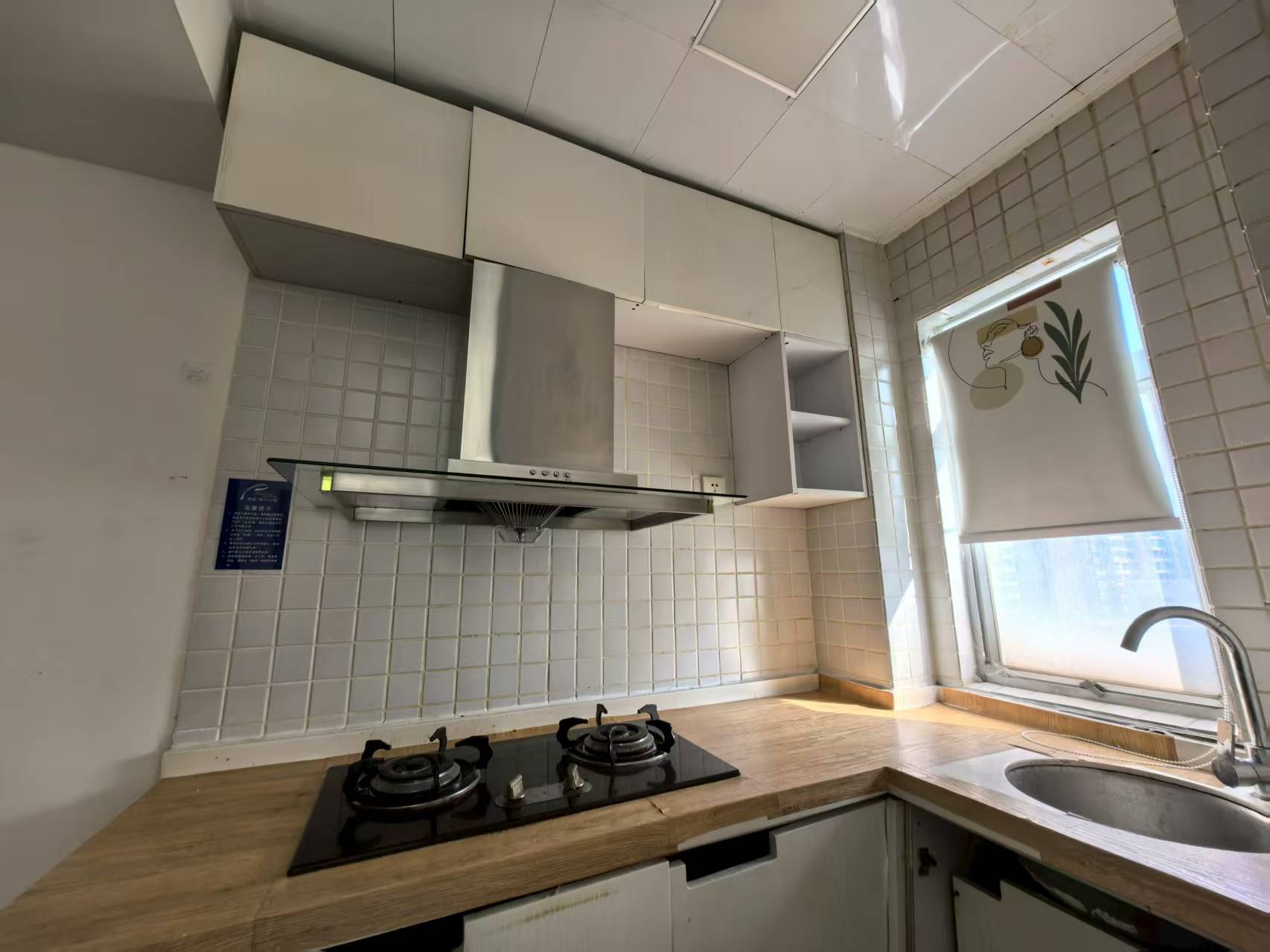 绅蓝都市 1室1厅1卫 1700.0元/月 绅蓝都市 1室1厅1卫 1700.0元/月室内图