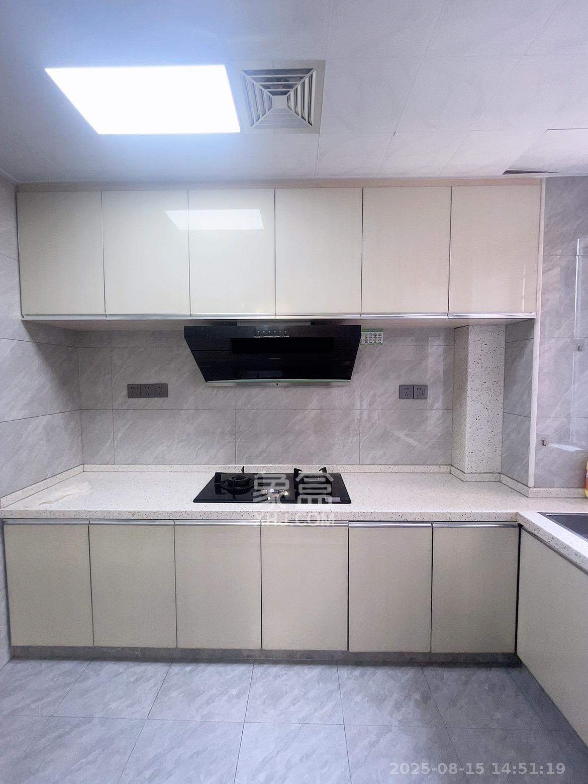 金南家园三期 3室2厅1卫 2600.0元/月 金南家园三期 3室2厅1卫 2600.0元/月室内图