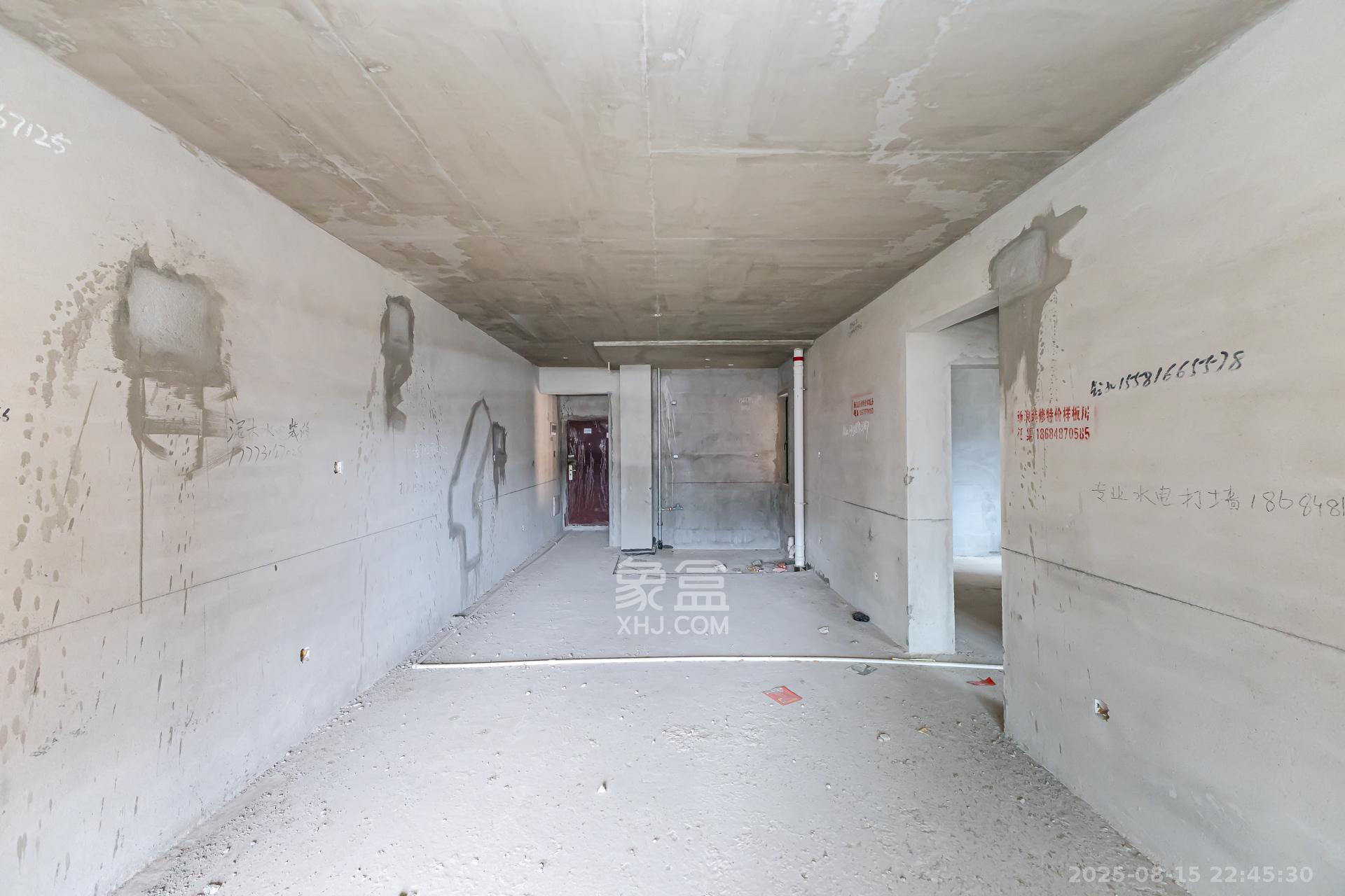 金湘苑（星澜之悦）  3室2厅2卫    70.0万客厅