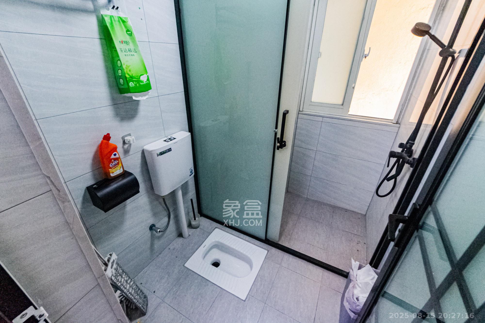 北辰三角洲E7区  3室2厅2卫    165.0万 北辰三角洲E7区  3室2厅2卫    165.0万卫生间