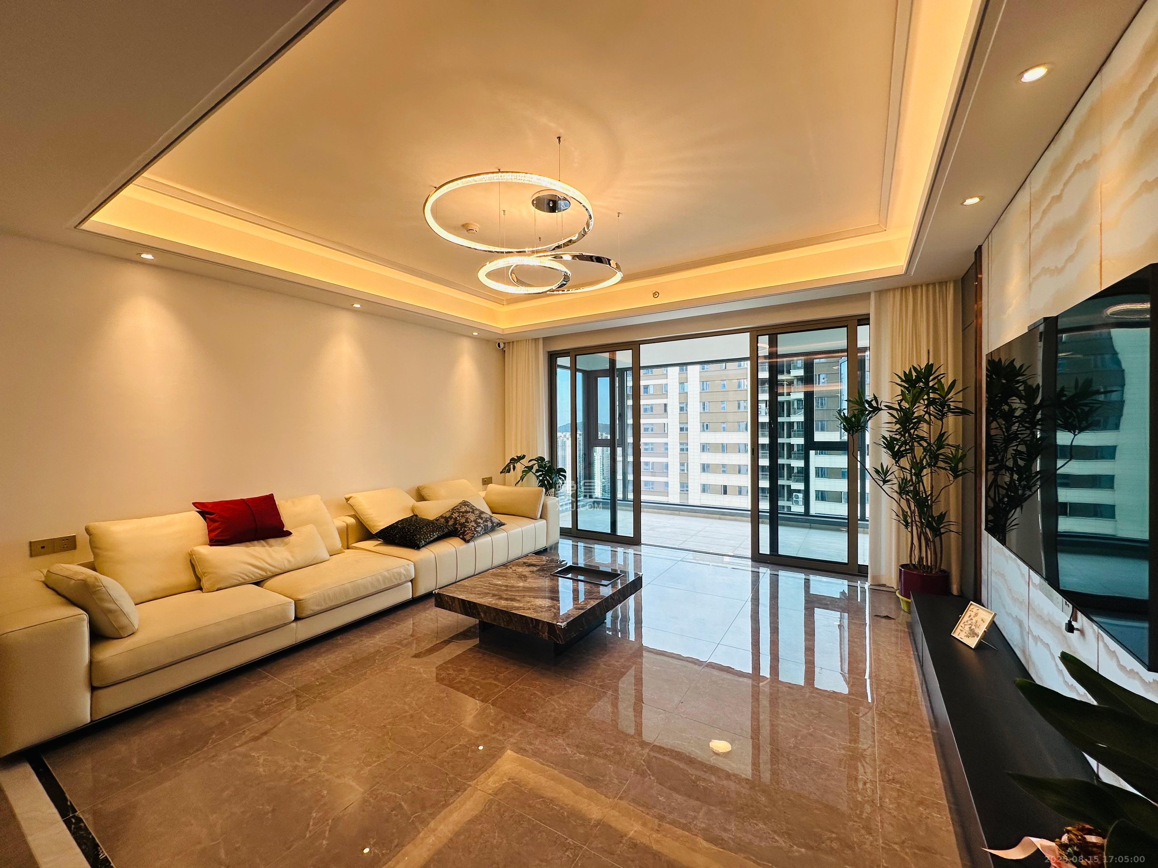 梅溪华府(新城金茂梦想华府) 4室2厅3卫 7000.0元/月 梅溪华府(新城金茂梦想华府) 4室2厅3卫 7000.0元/月室内图