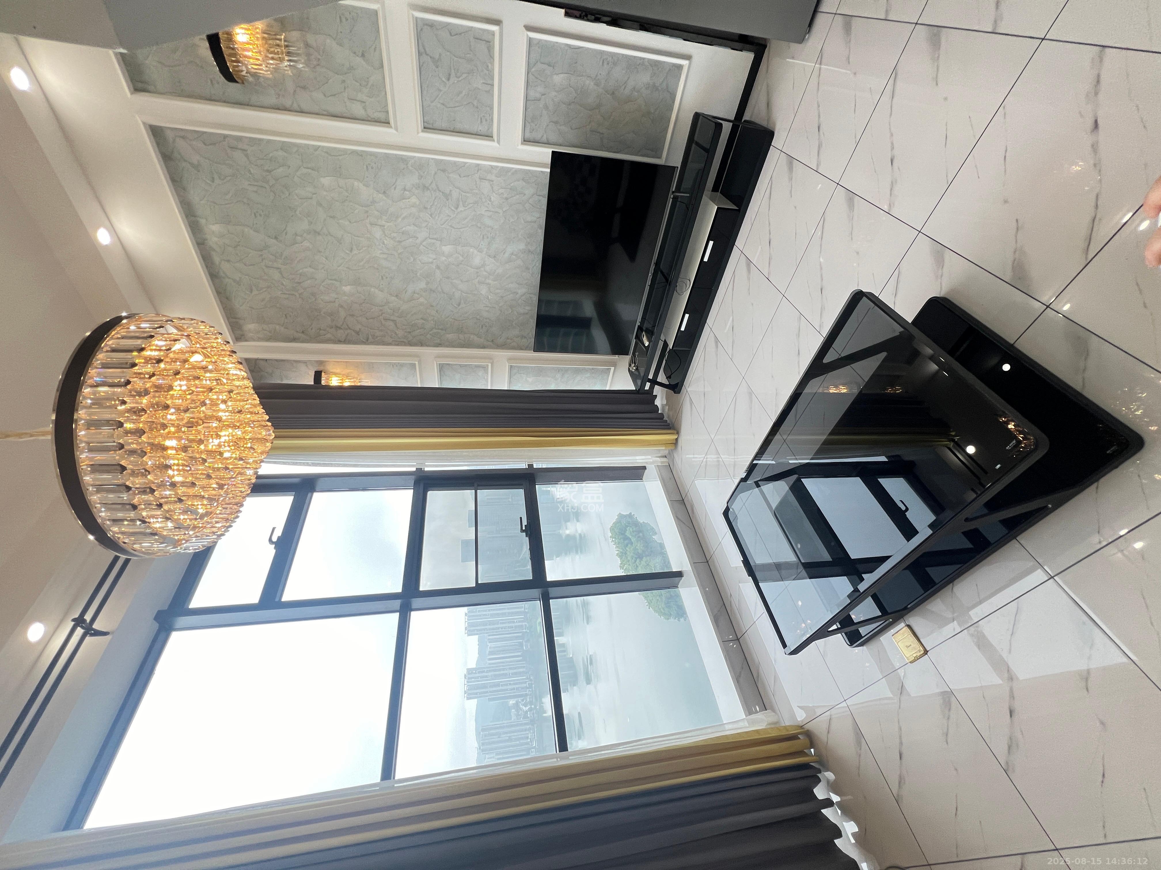 达美溪湖湾  2室1厅1卫    3400.0元/月室内图