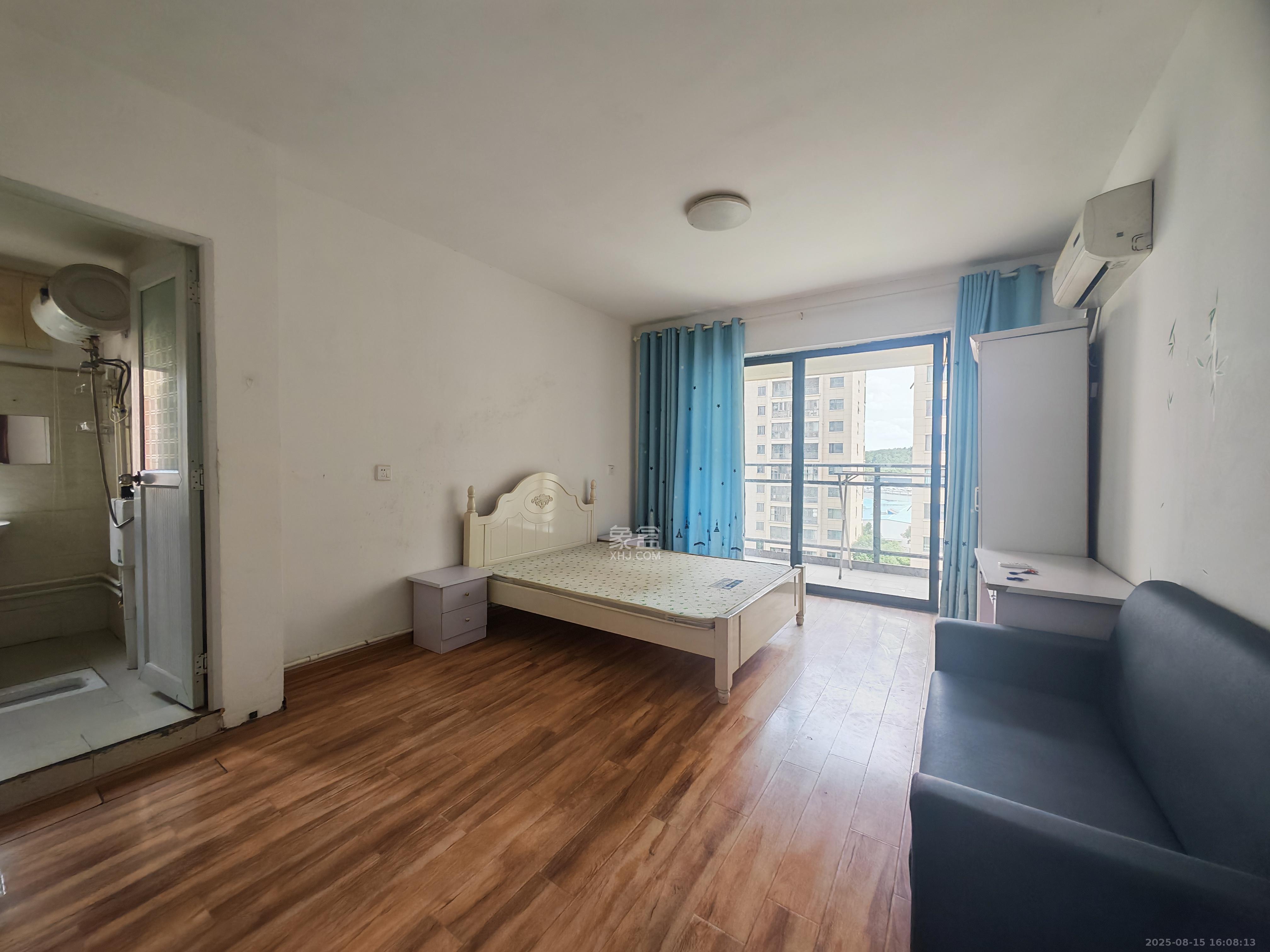 鑫远玲珑  1室0厅0卫    1100.0元/月室内图