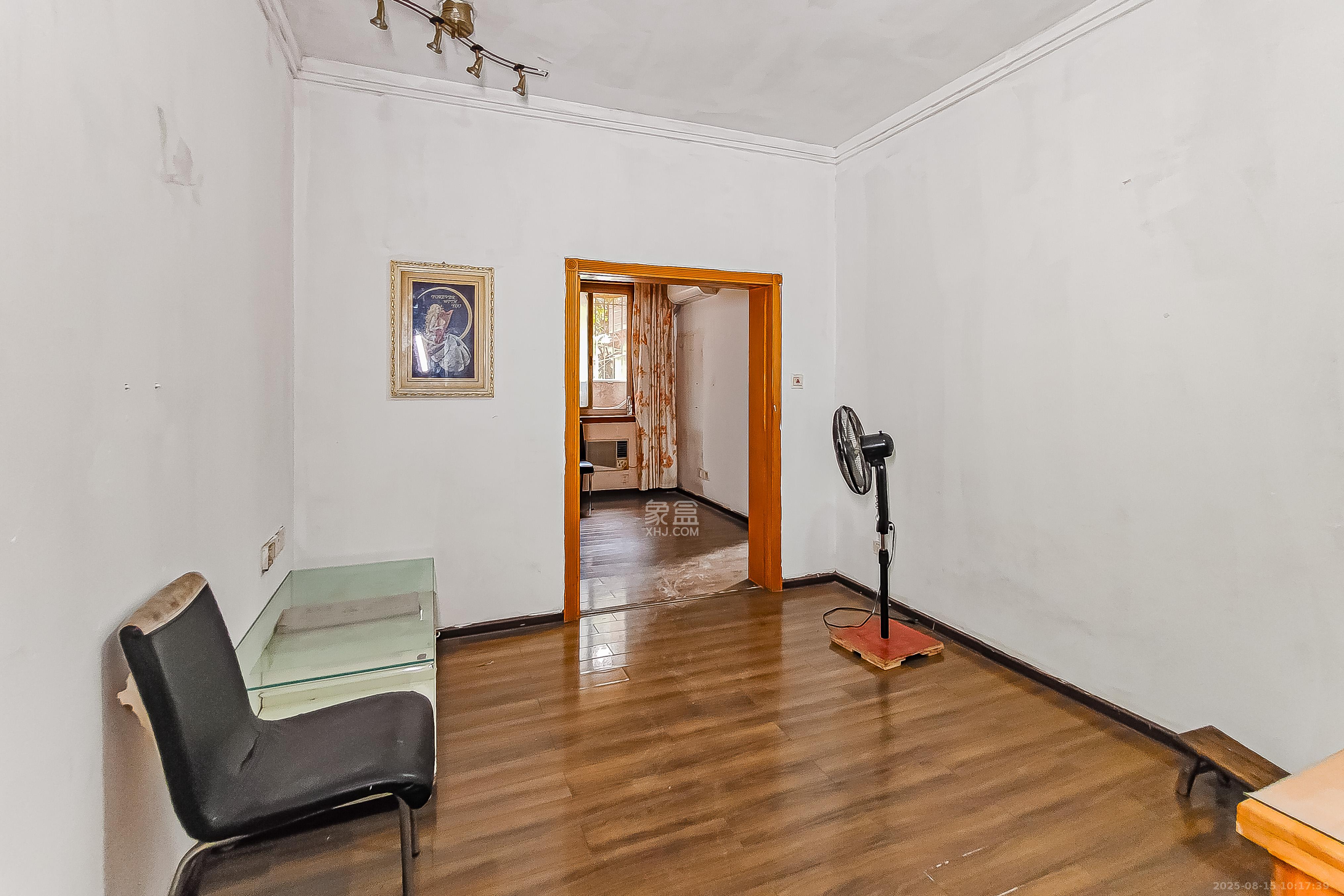 省儿童医院单位宿舍  2室2厅1卫    2000.0元/月室内图