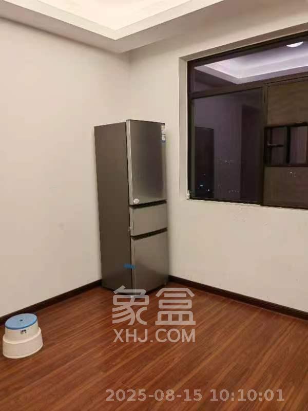幸福考拉789  3室2厅2卫   2320.00元/月室内图1