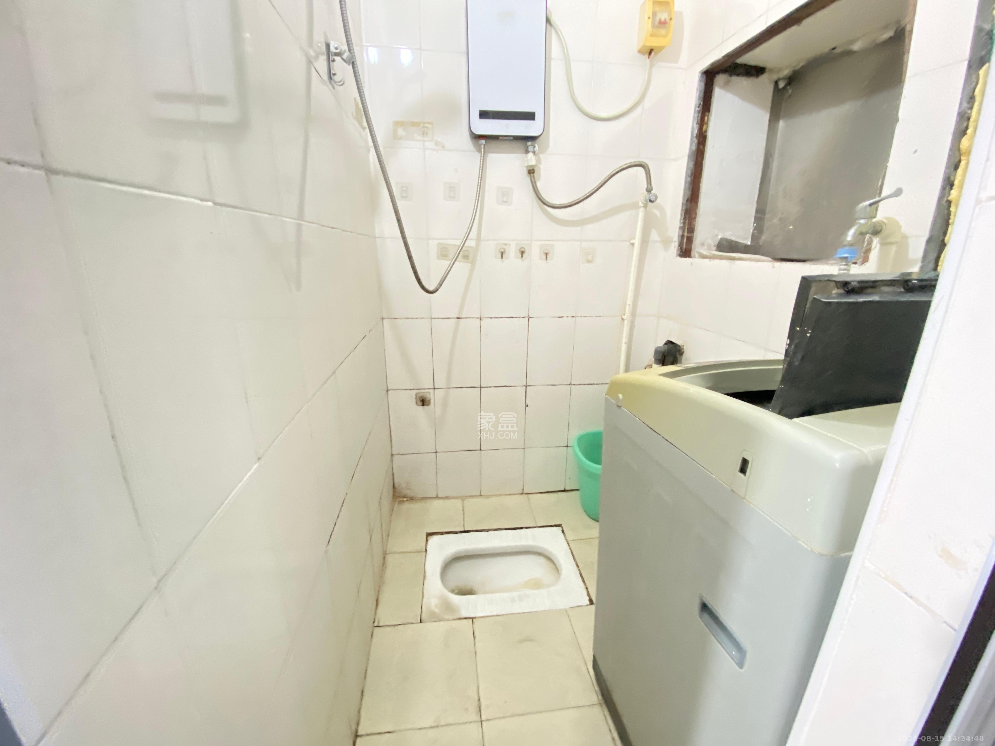 西文庙坪散盘 1室0厅0卫 1000.0元/月 西文庙坪散盘 1室0厅0卫 1000.0元/月室内图