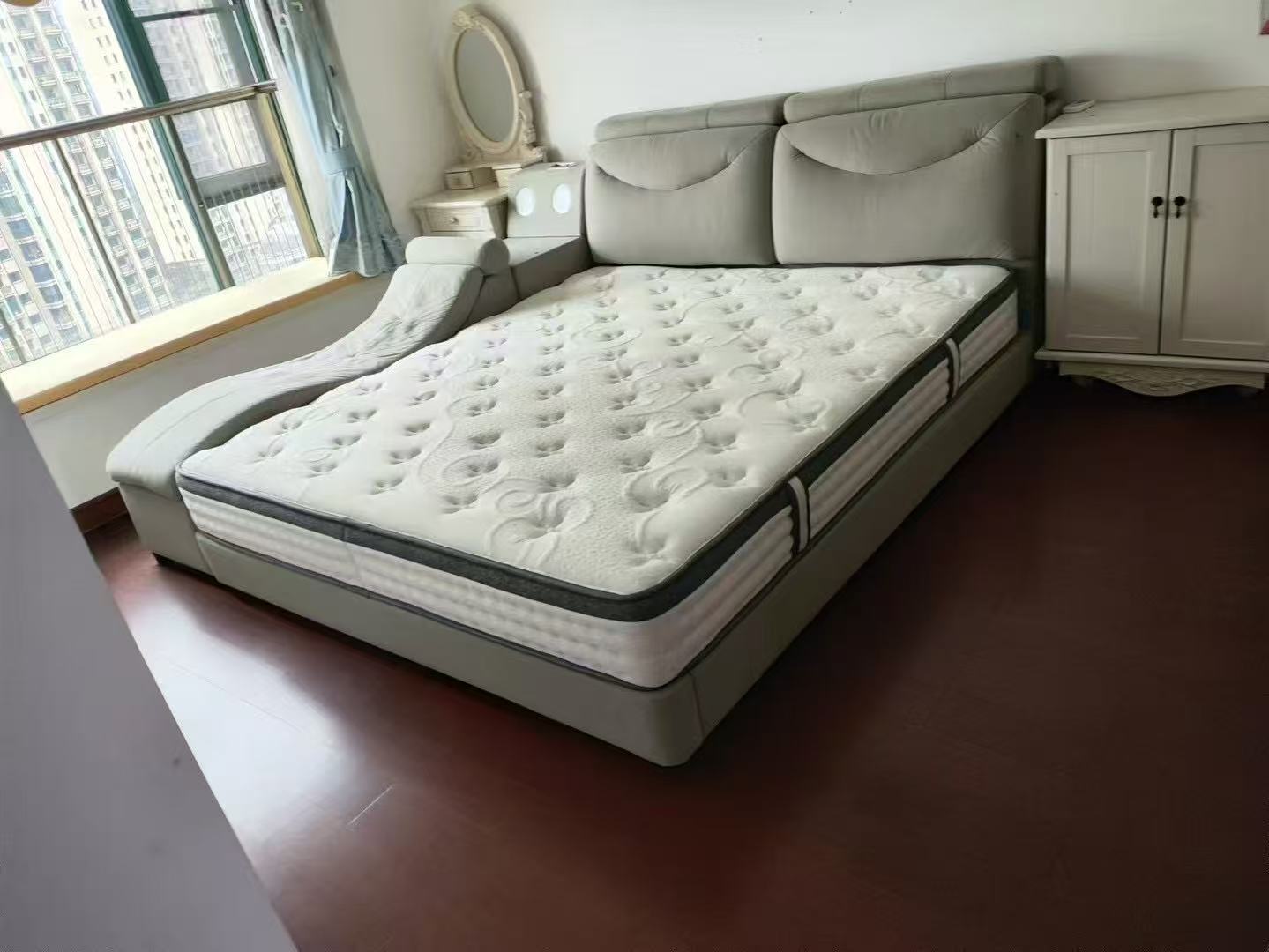 恒大绿洲 3室2厅2卫 1800.0元/月 恒大绿洲 3室2厅2卫 1800.0元/月室内图