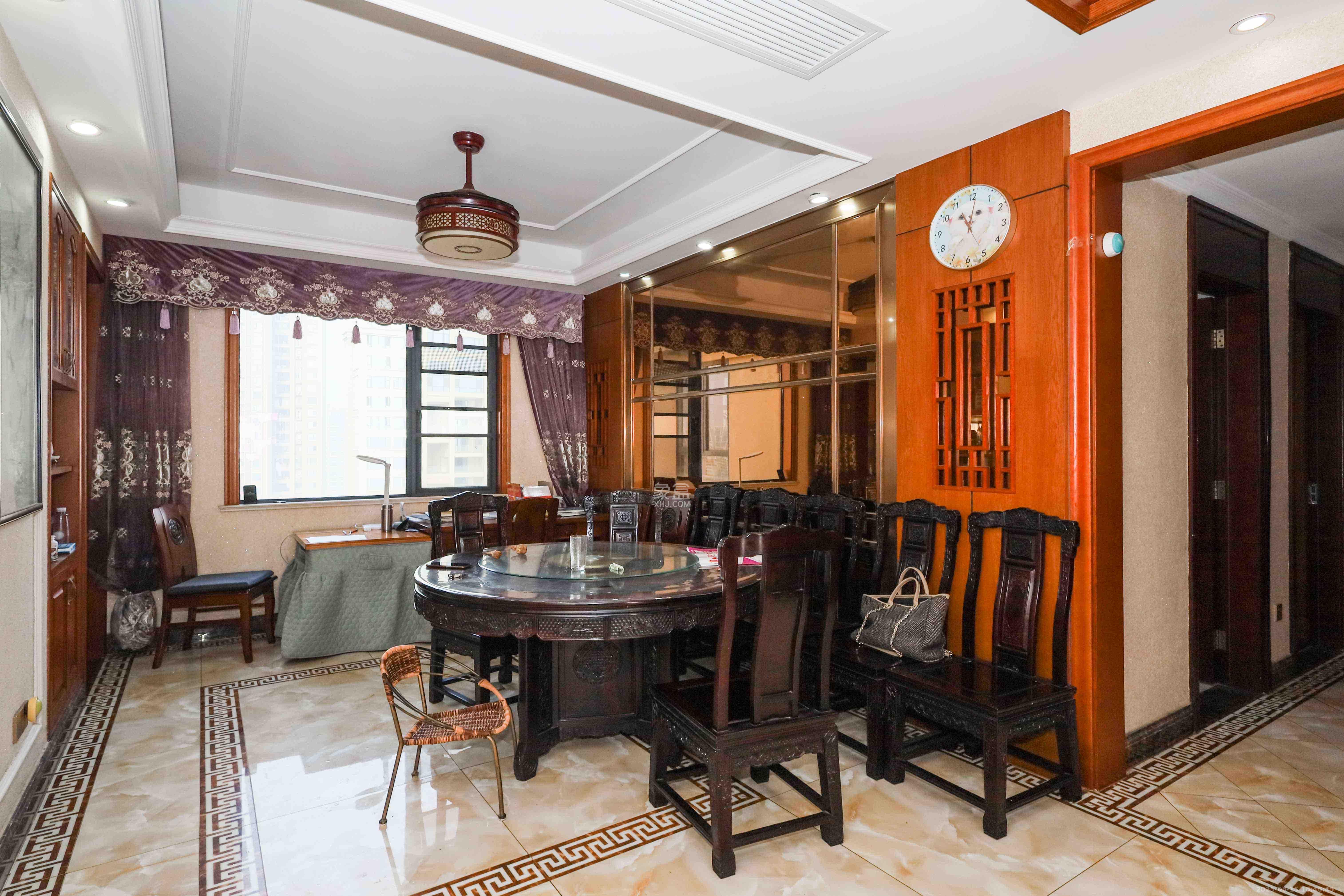 中建梅溪湖中心  1室0厅0卫    8800.0元/月室内图