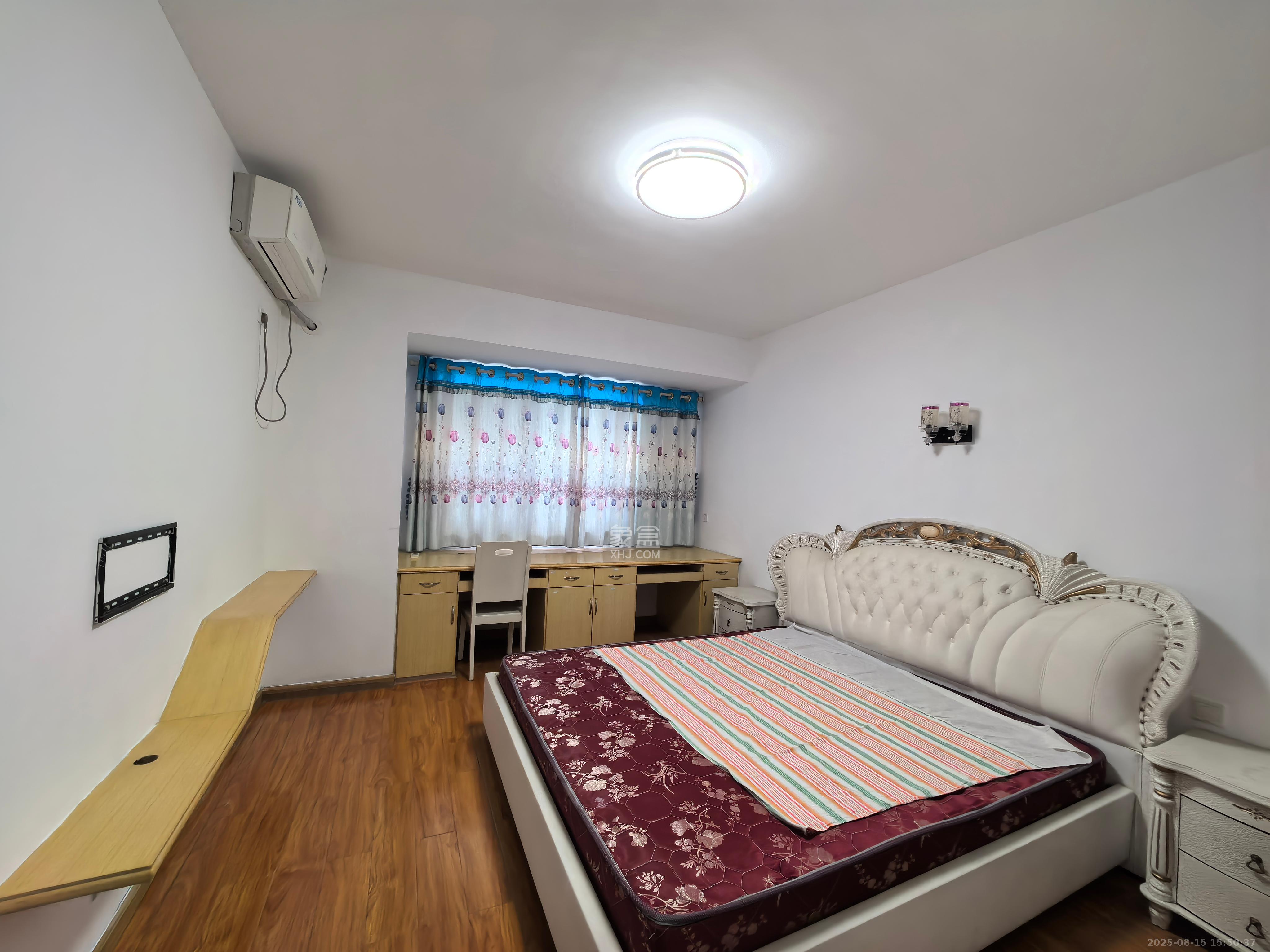 新城国际花都  3室2厅2卫    2000.0元/月 新城国际花都  3室2厅2卫    2000.0元/月室内图