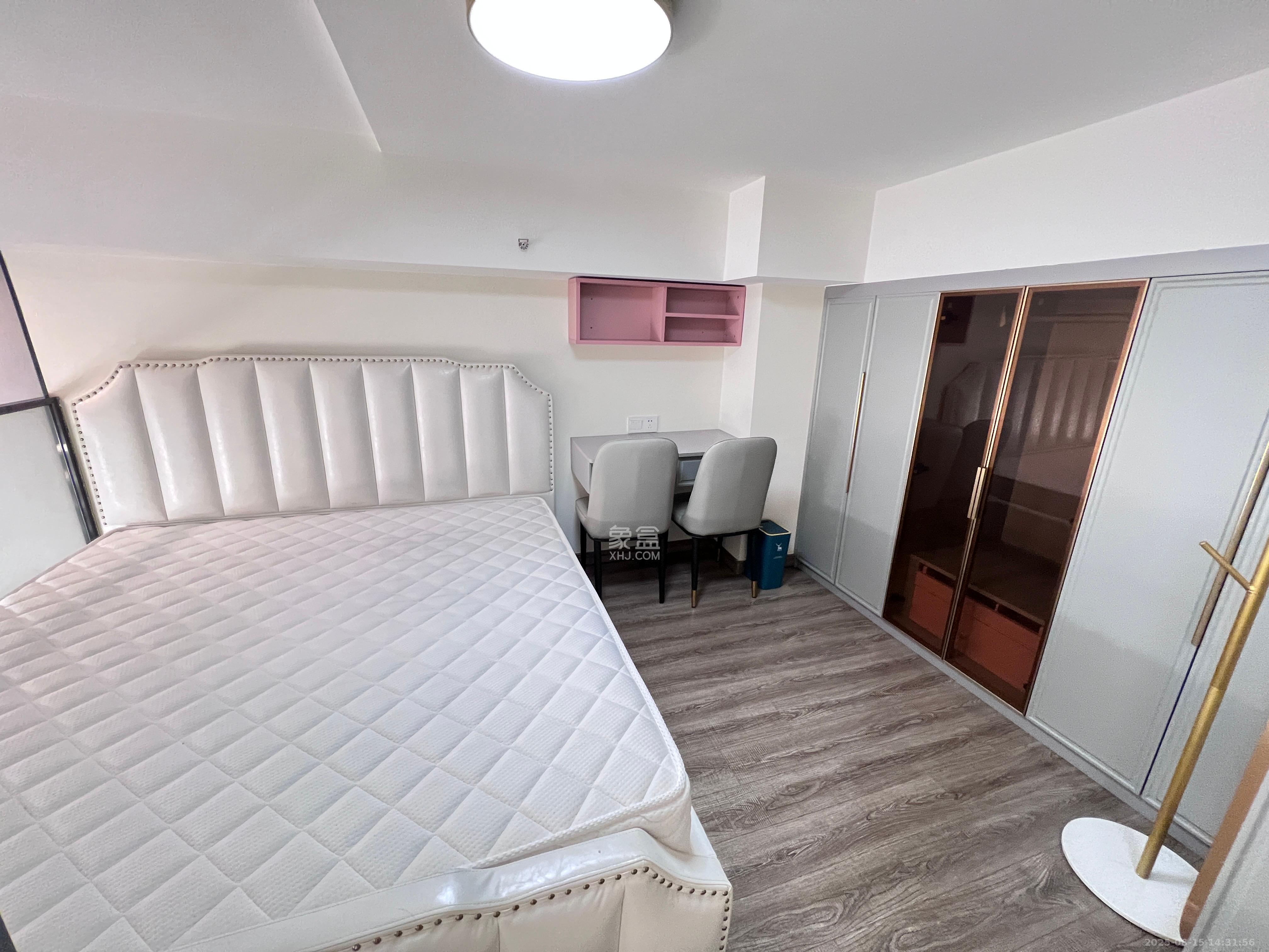 卓越浅水湾 1室0厅0卫 1900.0元/月 卓越浅水湾 1室0厅0卫 1900.0元/月室内图