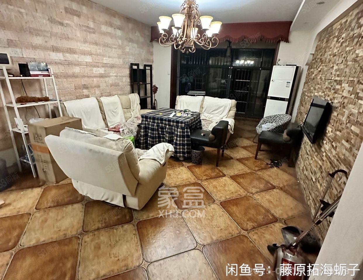 长丰星城 3室2厅2卫 1570.0元/月 长丰星城 3室2厅2卫 1570.0元/月室内图