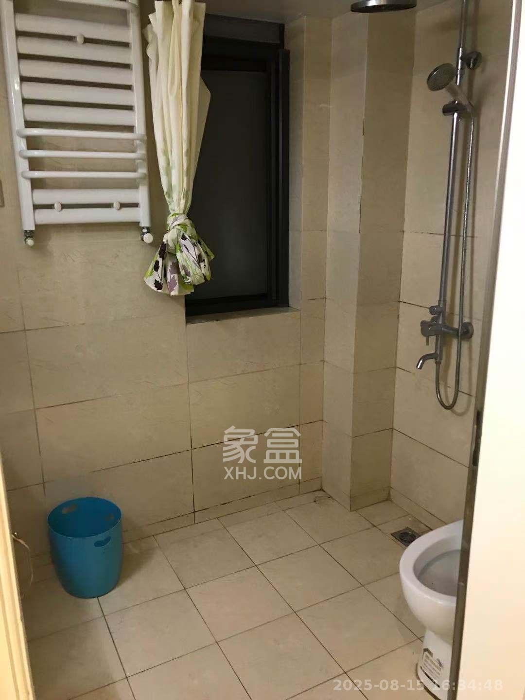 湘域城邦（湘域国际中心）  2室1厅1卫    3800.0元/月室内图