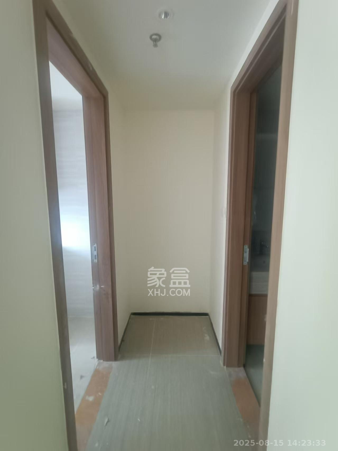 恒大金融广场 1室1厅1卫 2000.0元/月 恒大金融广场 1室1厅1卫 2000.0元/月室内图