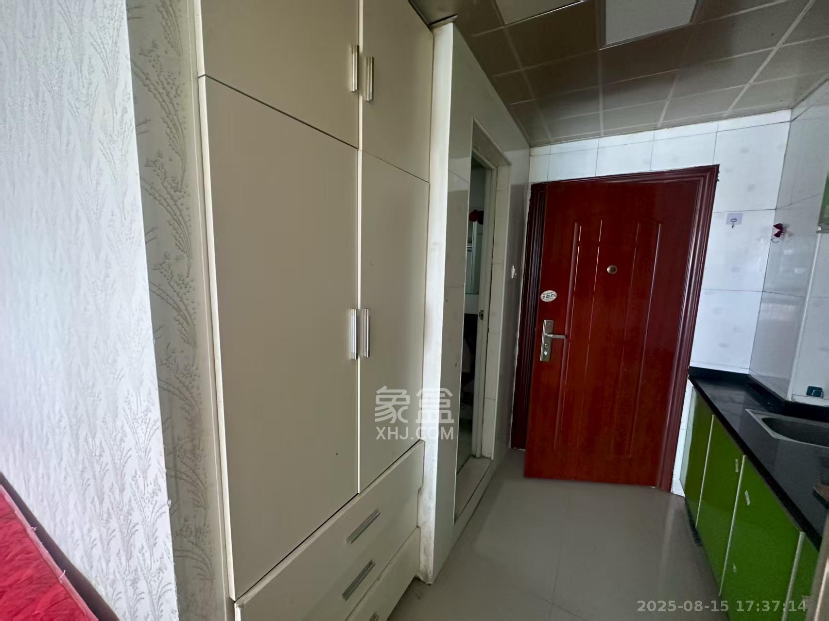 星沙派  1室1厅1卫    1000.0元/月 星沙派  1室1厅1卫    1000.0元/月室内图