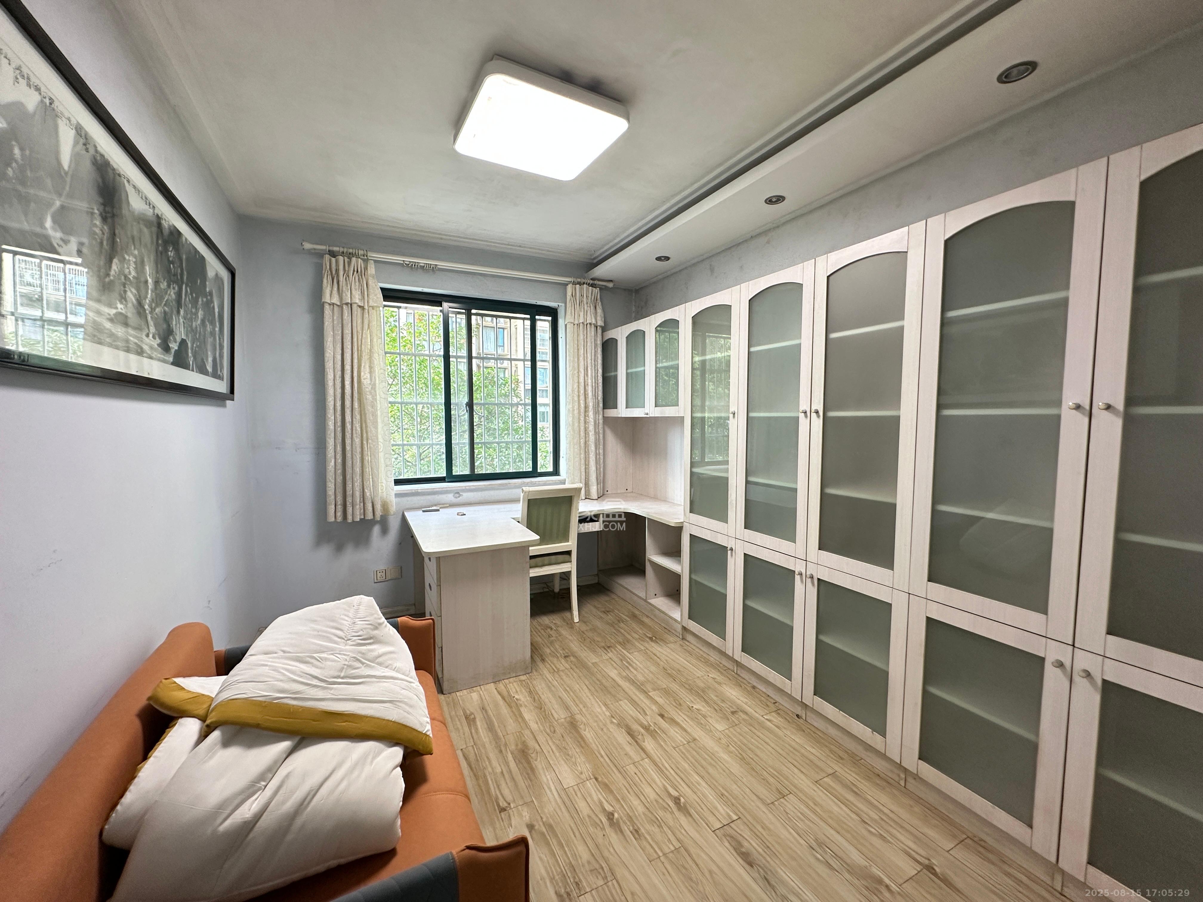 世嘉国际华城 3室2厅1卫 2600.0元/月 世嘉国际华城 3室2厅1卫 2600.0元/月室内图