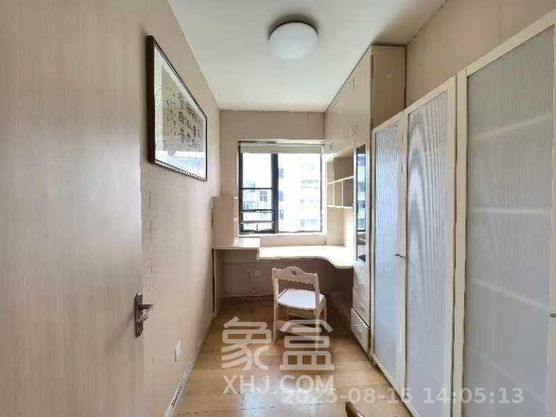 盛世美居荷园 3室2厅2卫 3500.0元/月 盛世美居荷园 3室2厅2卫 3500.0元/月室内图