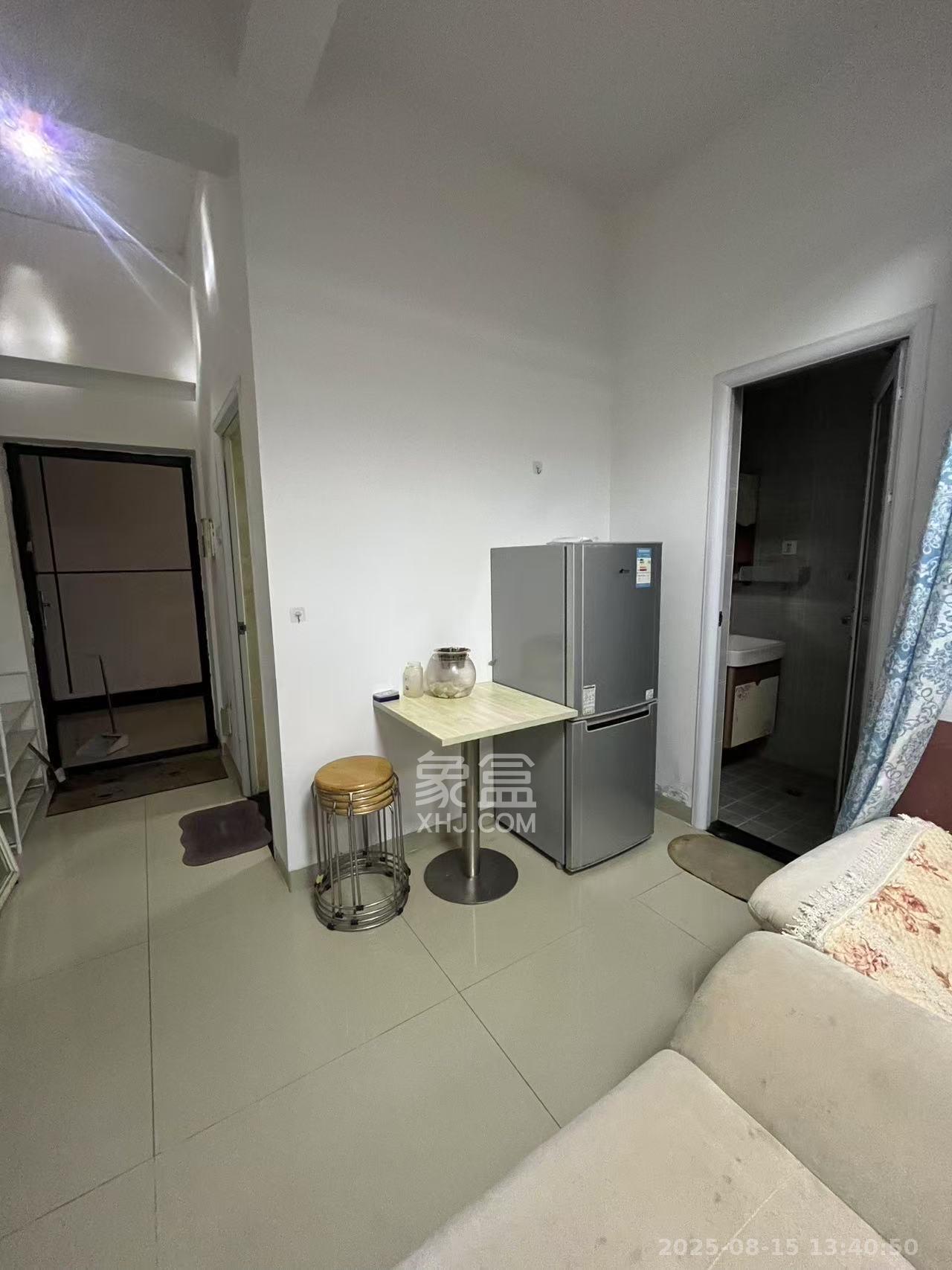 红树湾 1室1厅1卫 1200.0元/月 红树湾 1室1厅1卫 1200.0元/月室内图