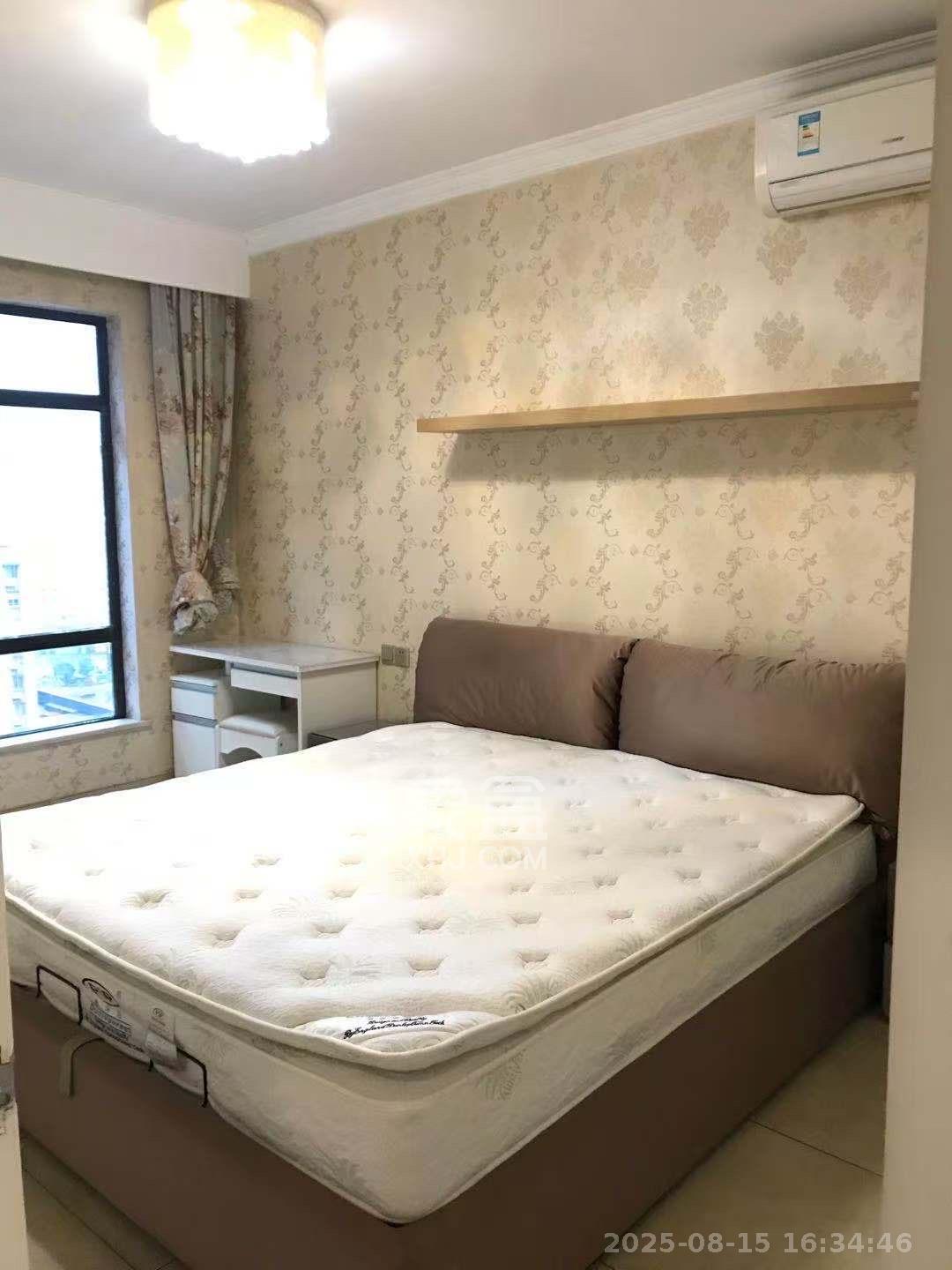 湘域城邦(湘域国际中心) 2室1厅1卫 3800.0元/月 湘域城邦(湘域国际中心) 2室1厅1卫 3800.0元/月室内图