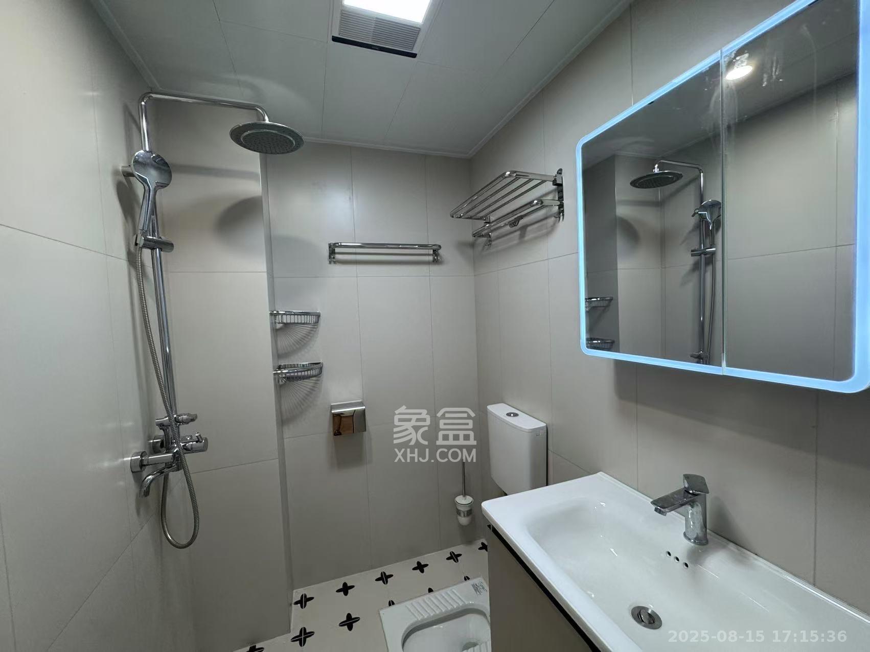 嘉雨兴园 1室1厅1卫 2200.0元/月 嘉雨兴园 1室1厅1卫 2200.0元/月室内图