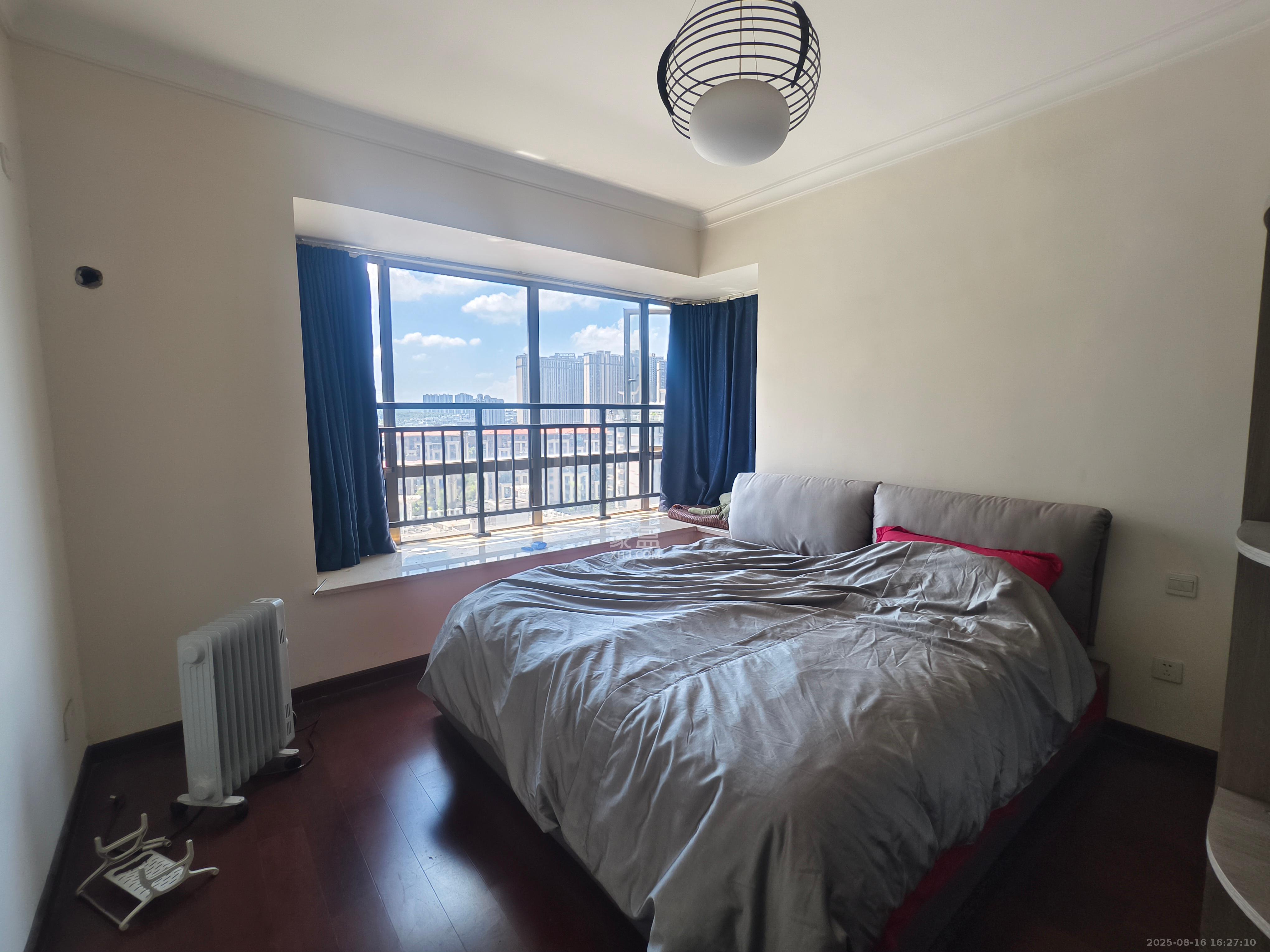 江山帝景雅典  3室2厅2卫    3000.0元/月 江山帝景雅典  3室2厅2卫    3000.0元/月