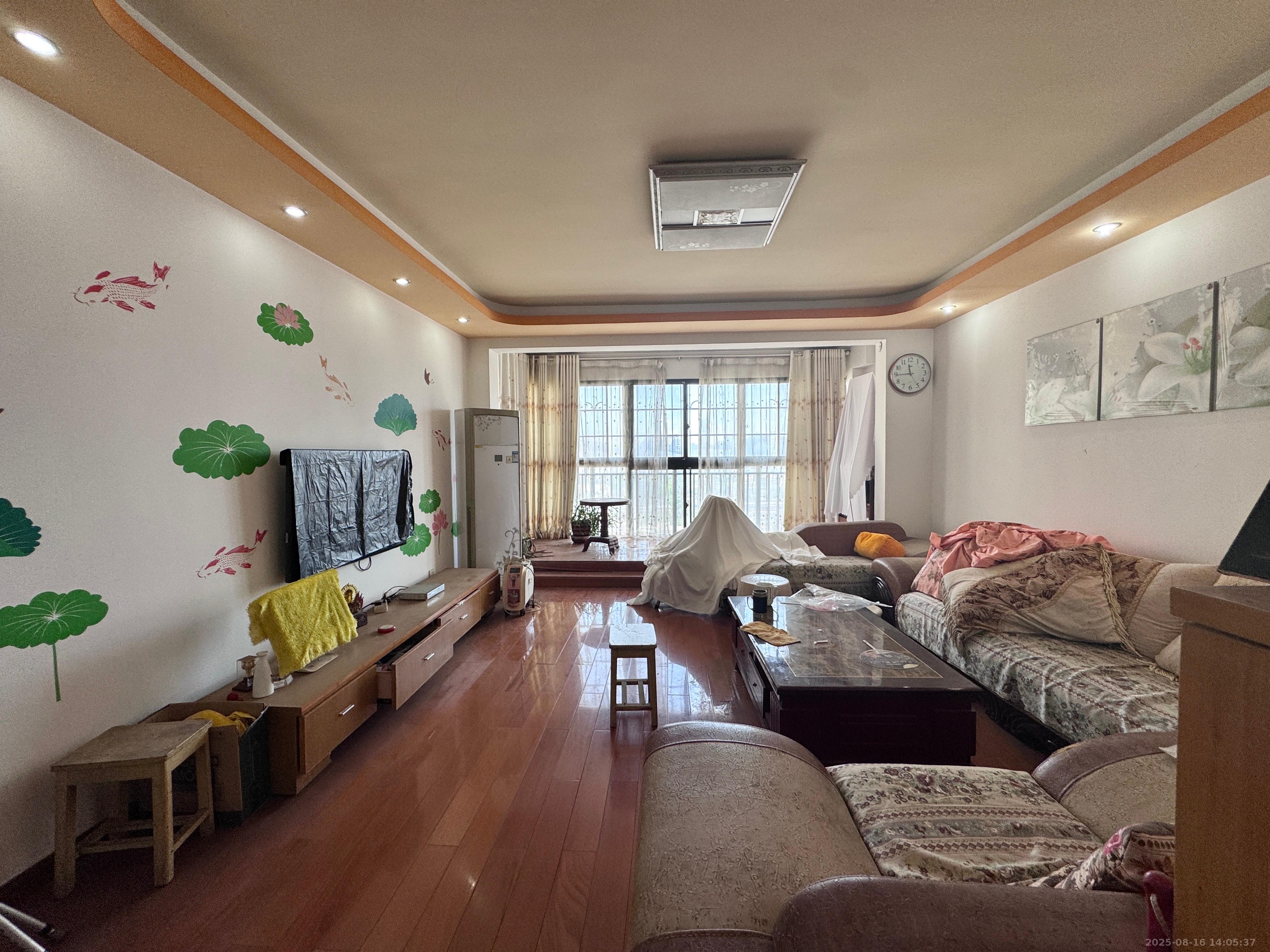 福邸雅苑  3室2厅2卫    3000.0元/月室内图