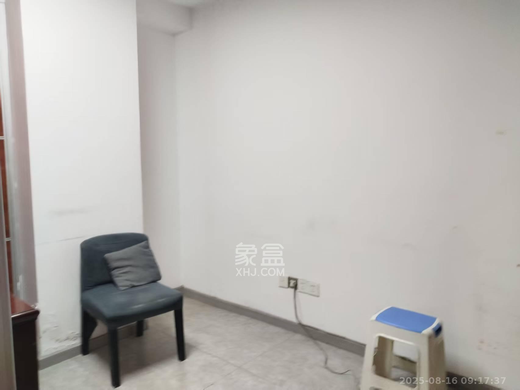 万象新天  5室2厅2卫    4200.0元/月室内图