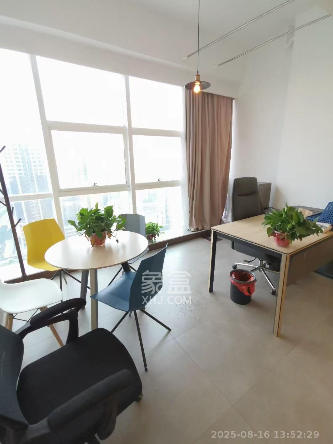 恒泰广场 1室1厅1卫 2000.0元/月 恒泰广场 1室1厅1卫 2000.0元/月室内图