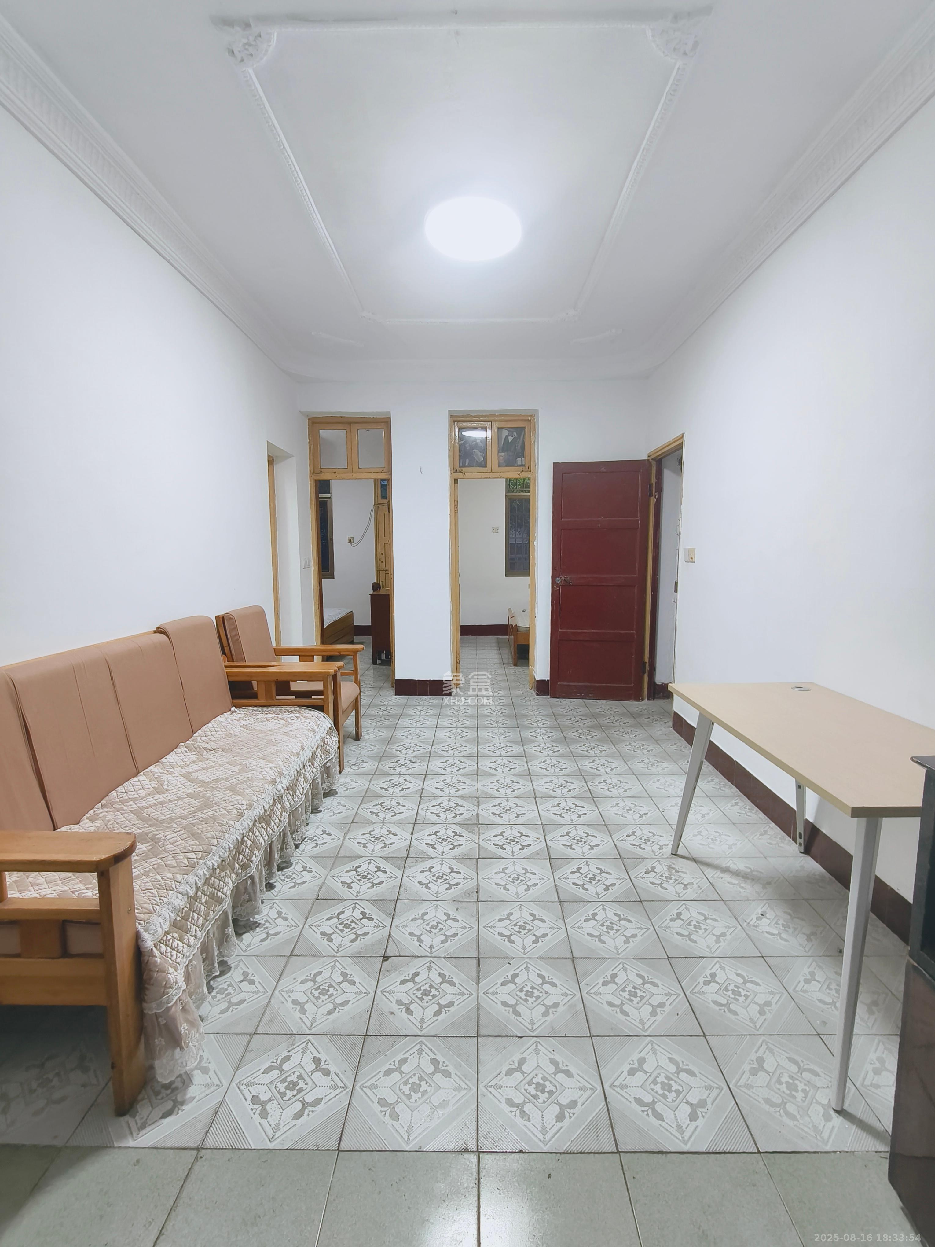 生物药厂宿舍 2室1厅1卫 1500.0元/月 生物药厂宿舍 2室1厅1卫 1500.0元/月室内图