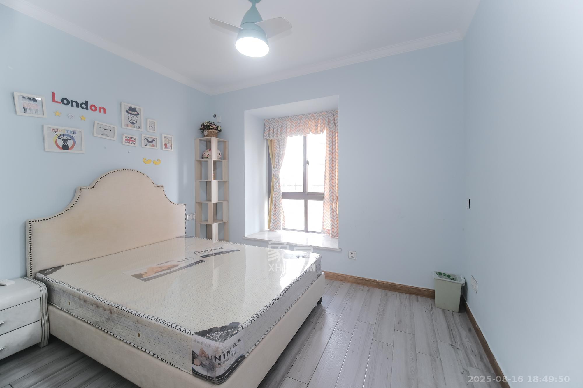 好望谷  4室2厅2卫    108.0万卧室