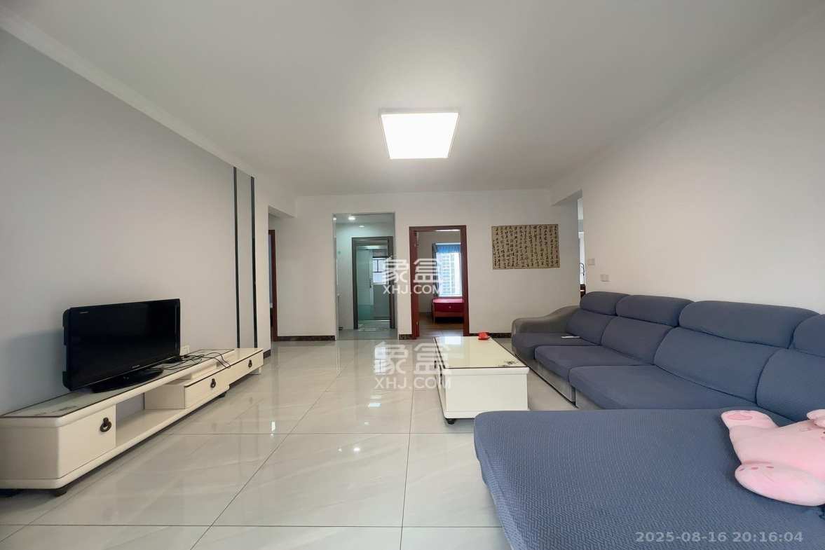 荣盛花语城  4室2厅2卫    2400.0元/月 荣盛花语城  4室2厅2卫    2400.0元/月室内图