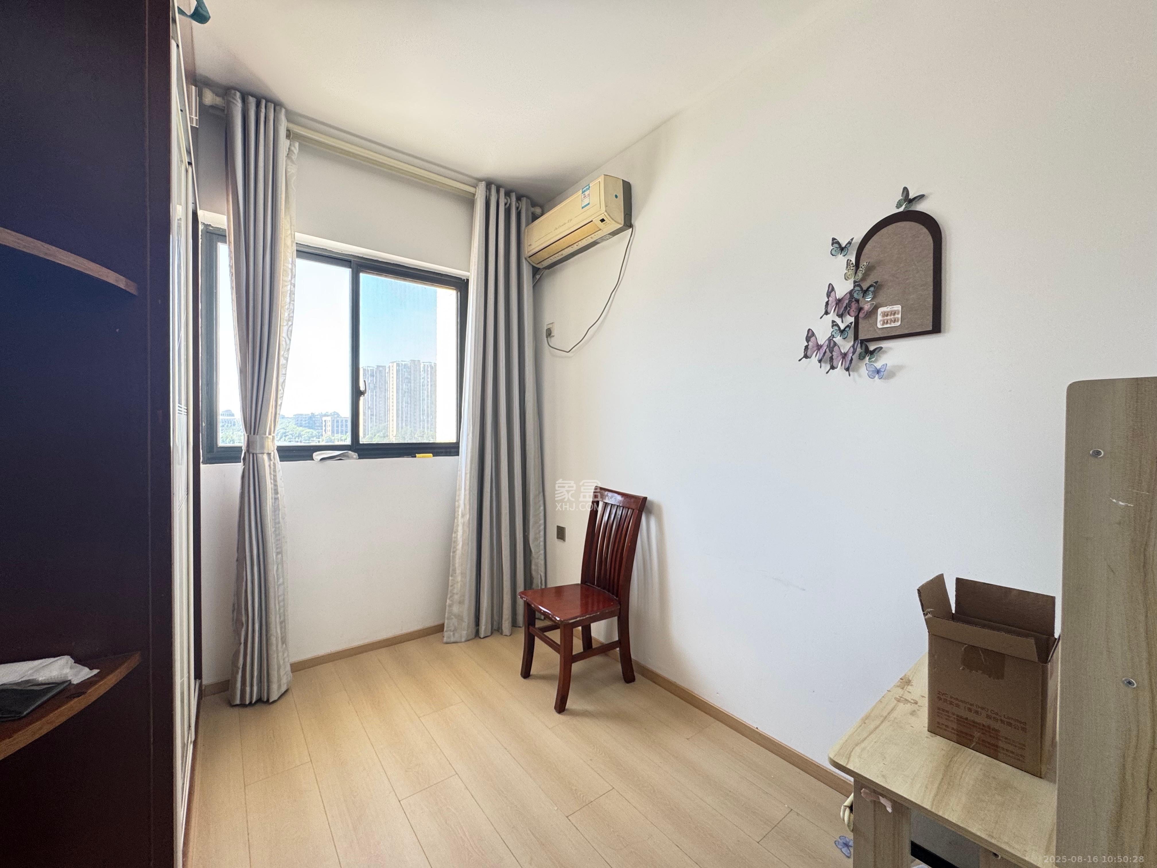 都市兰亭  3室1厅1卫    2000.0元/月室内图