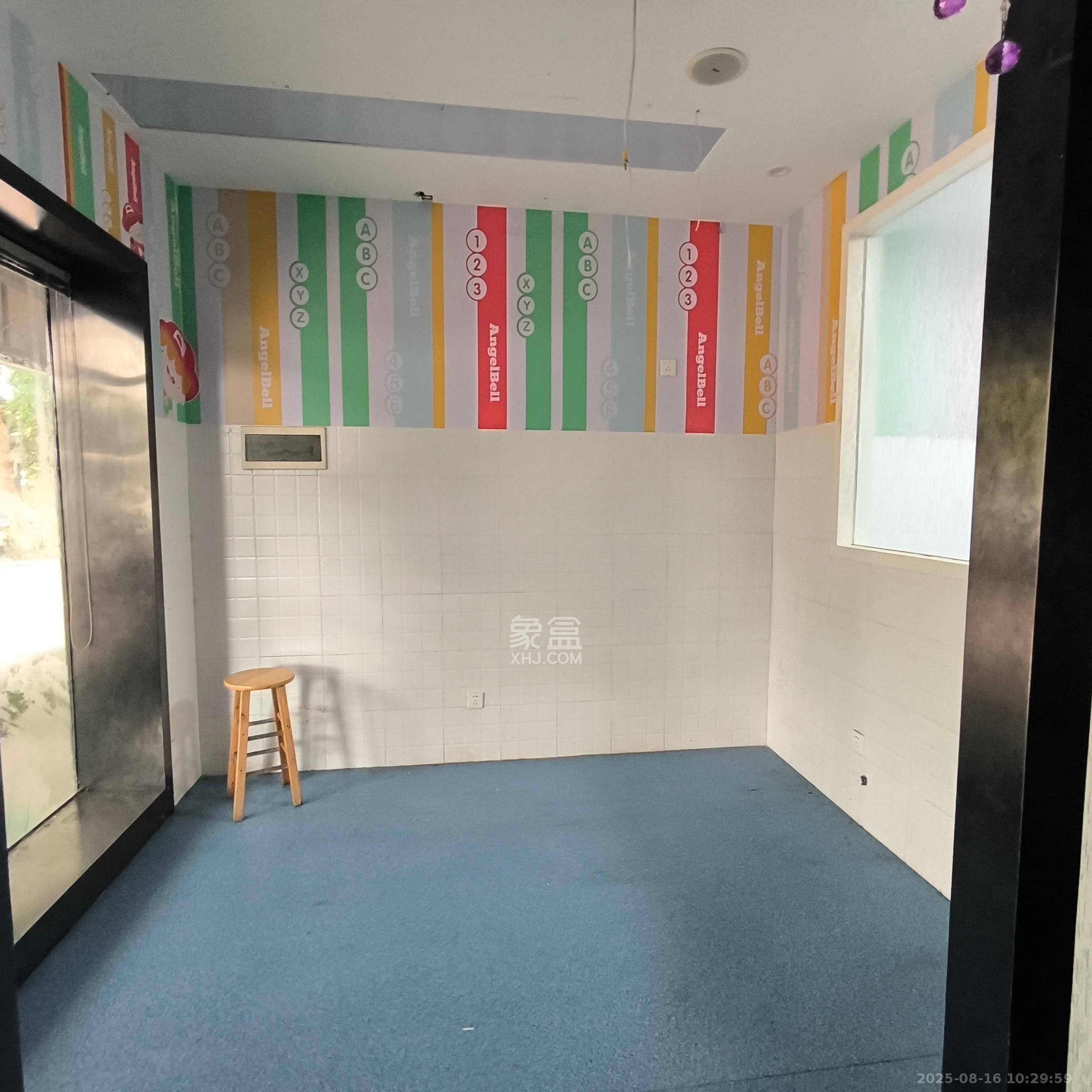 高鑫麓城   100.0㎡      5000.0元/月室内图