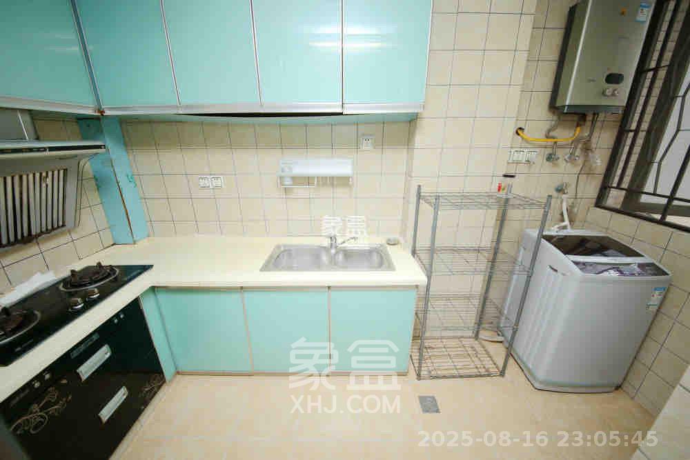 上东辛顿公寓  2室2厅1卫    2200.0元/月室内图