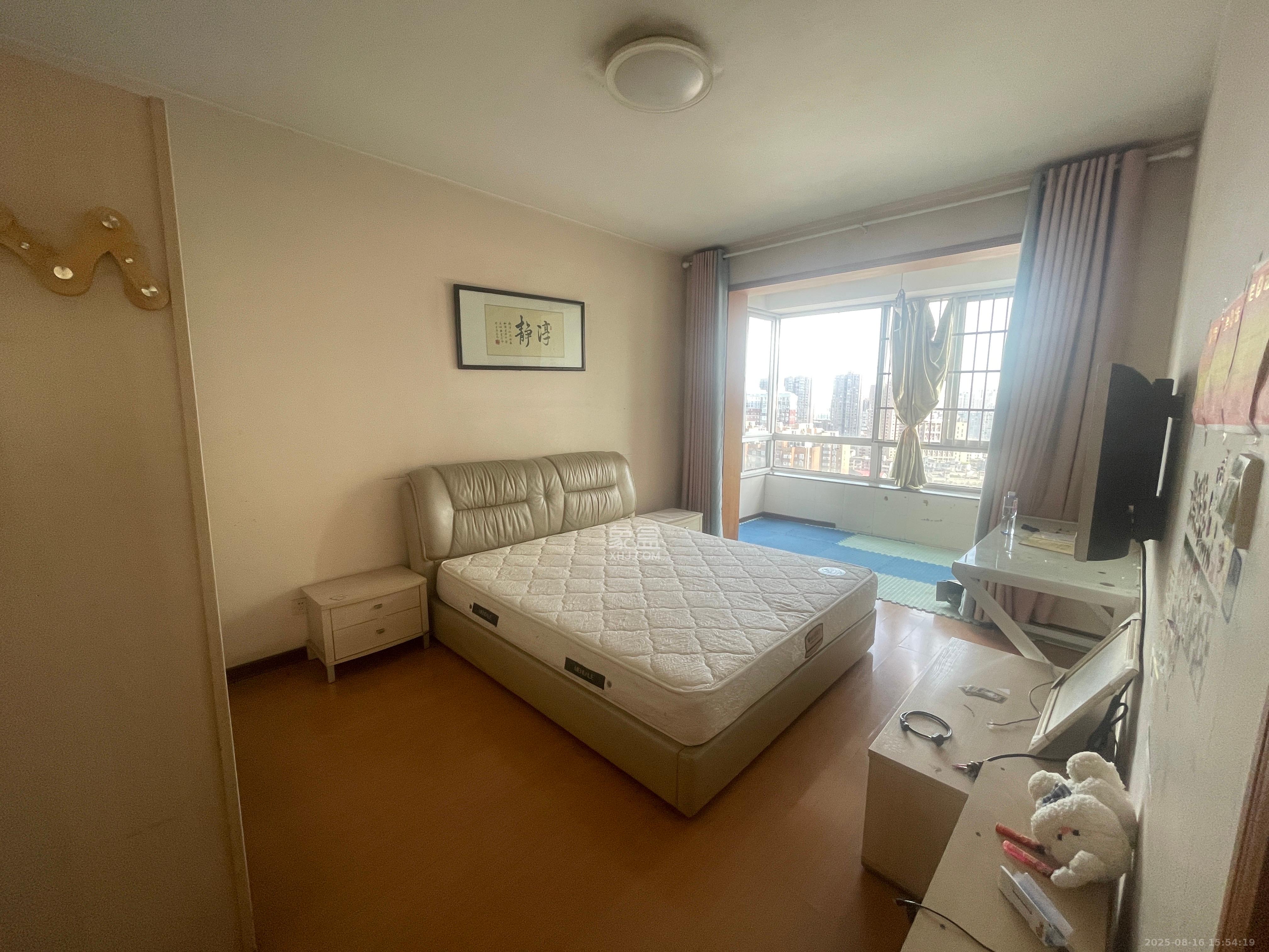 省建苑小区  3室2厅2卫    2800.0元/月室内图