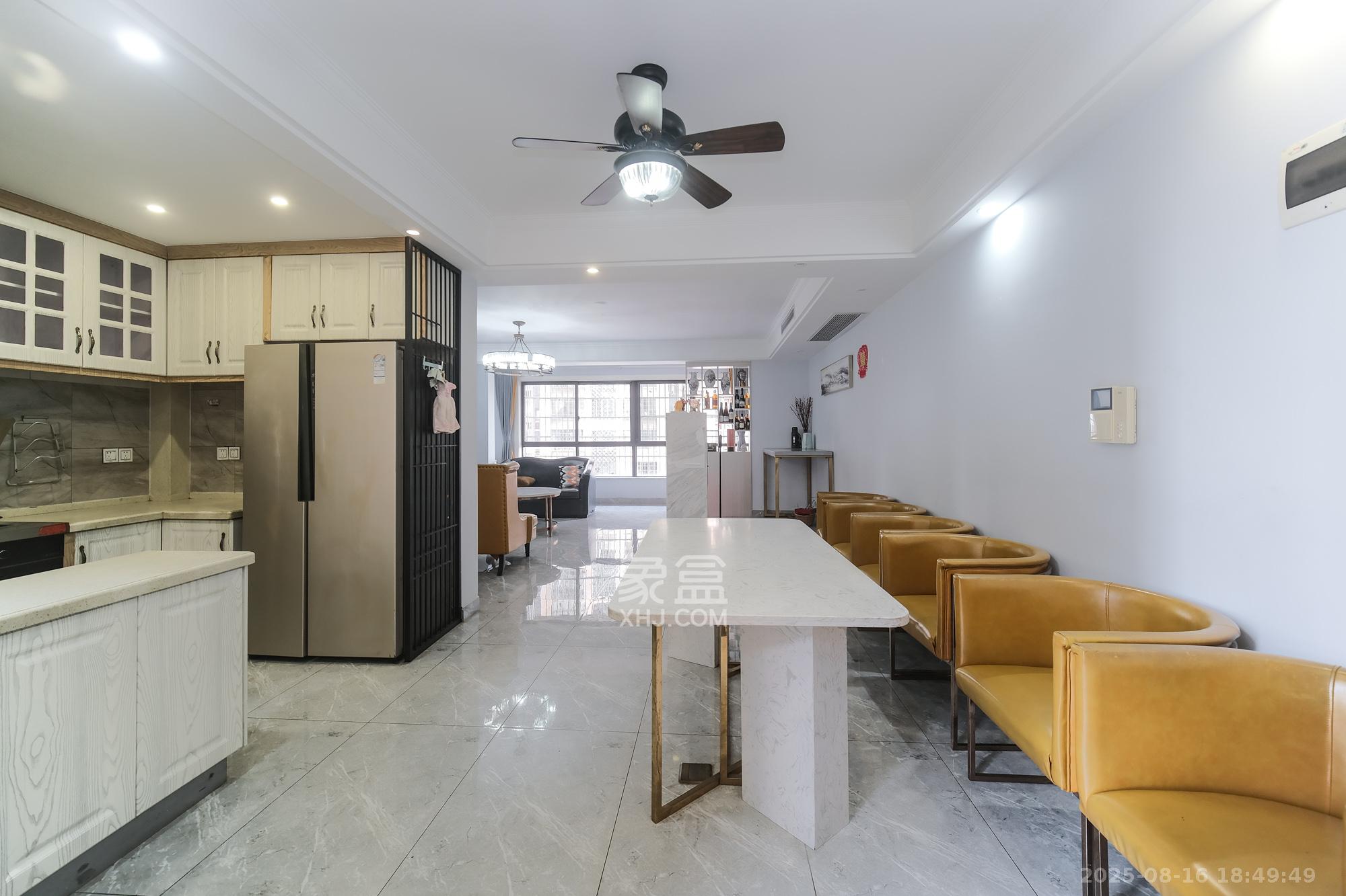 好望谷  4室2厅2卫    108.0万其他