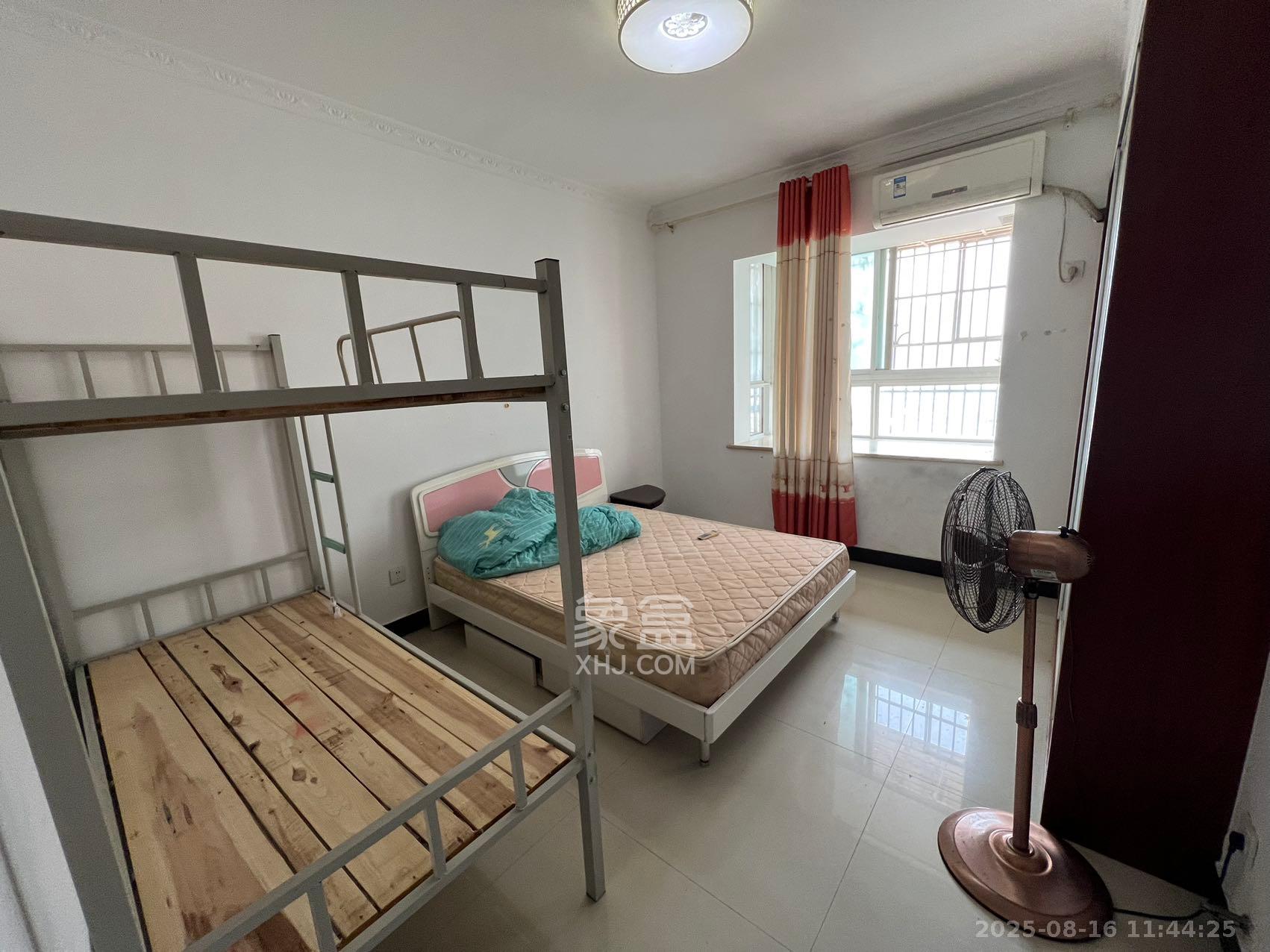 紫薇鑫园 3室2厅2卫 2200.0元/月 紫薇鑫园 3室2厅2卫 2200.0元/月室内图