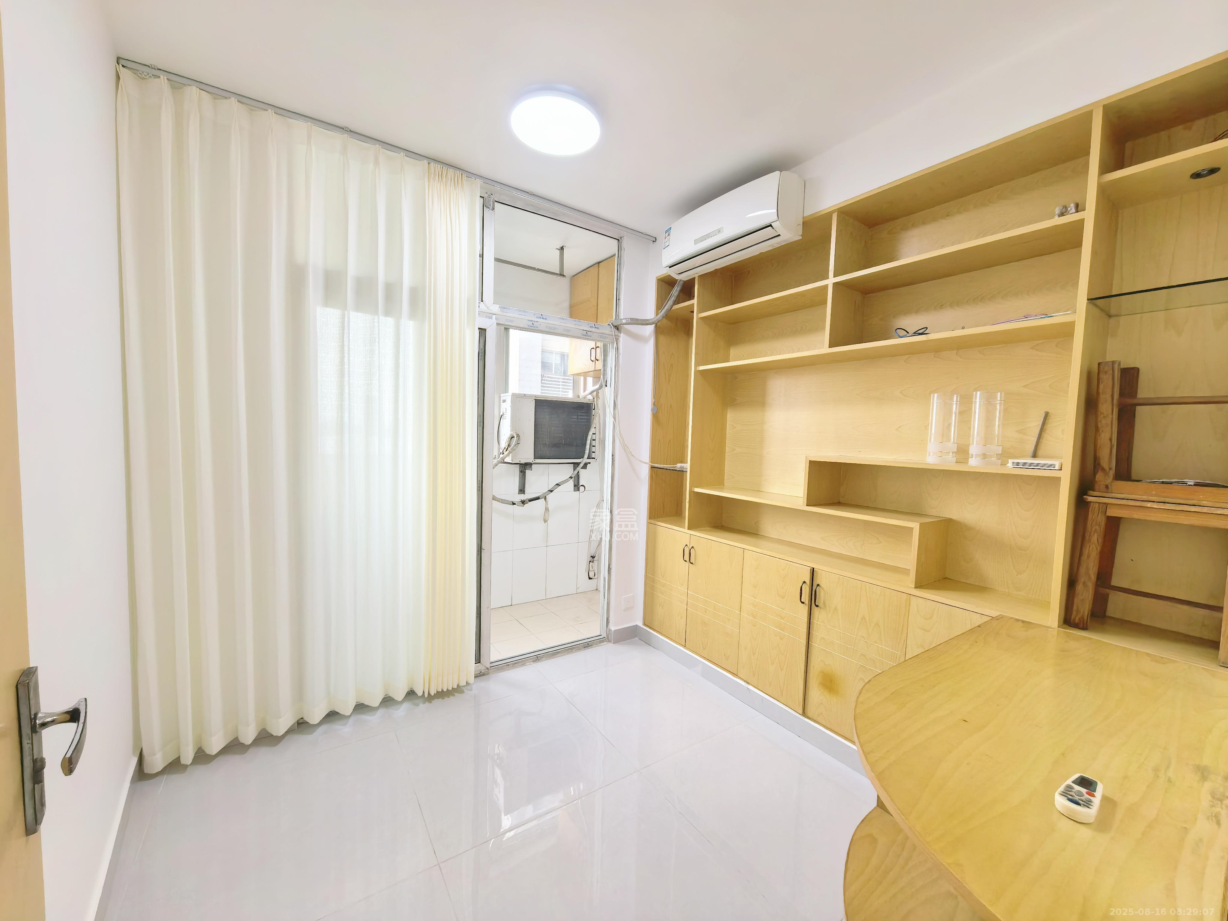 华菱新城地标 3室2厅1卫 2100.0元/月 华菱新城地标 3室2厅1卫 2100.0元/月室内图