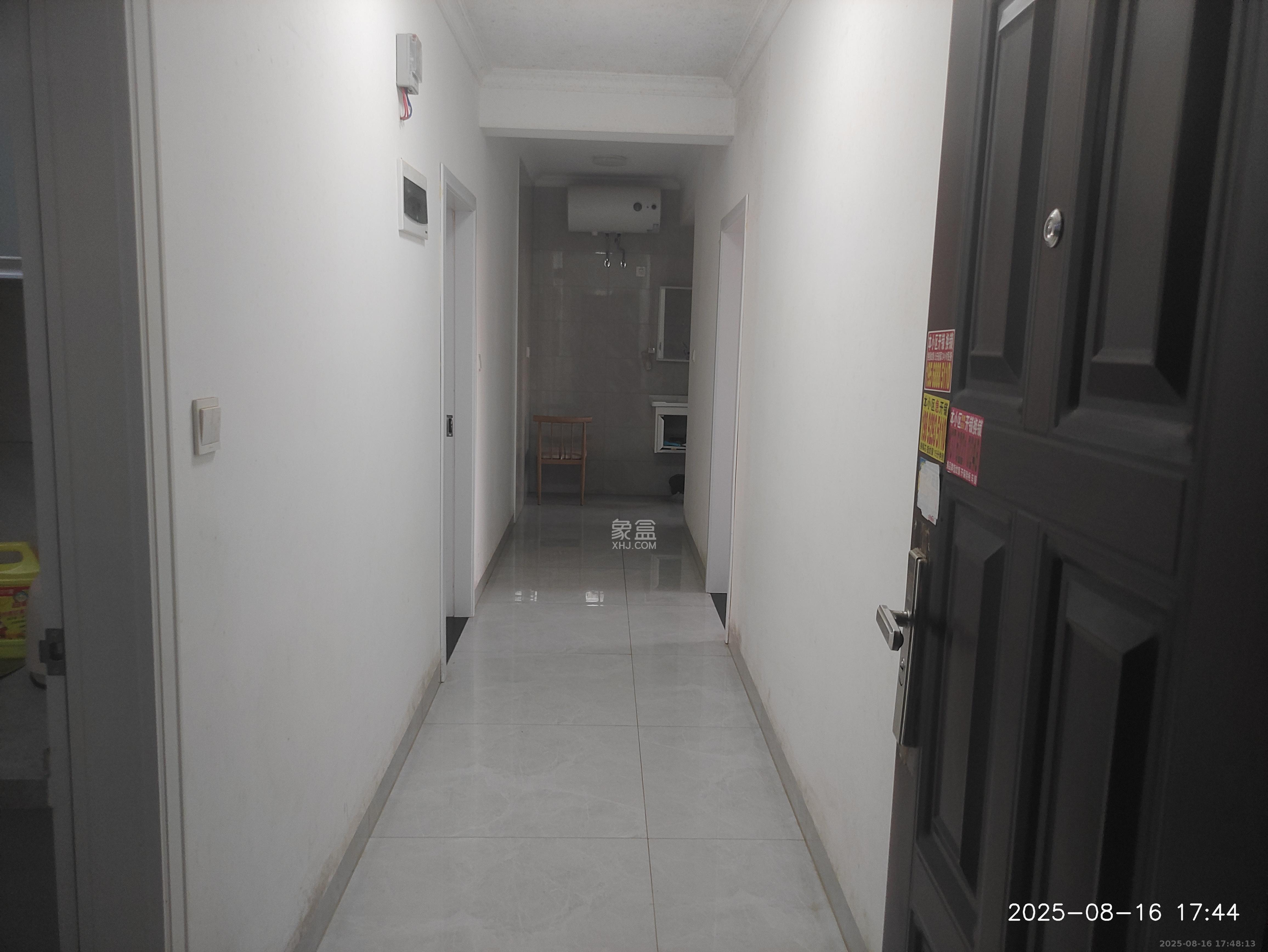 华龙家园(和泰家园) 2室0厅0卫 1600.0元/月 华龙家园(和泰家园) 2室0厅0卫 1600.0元/月室内图