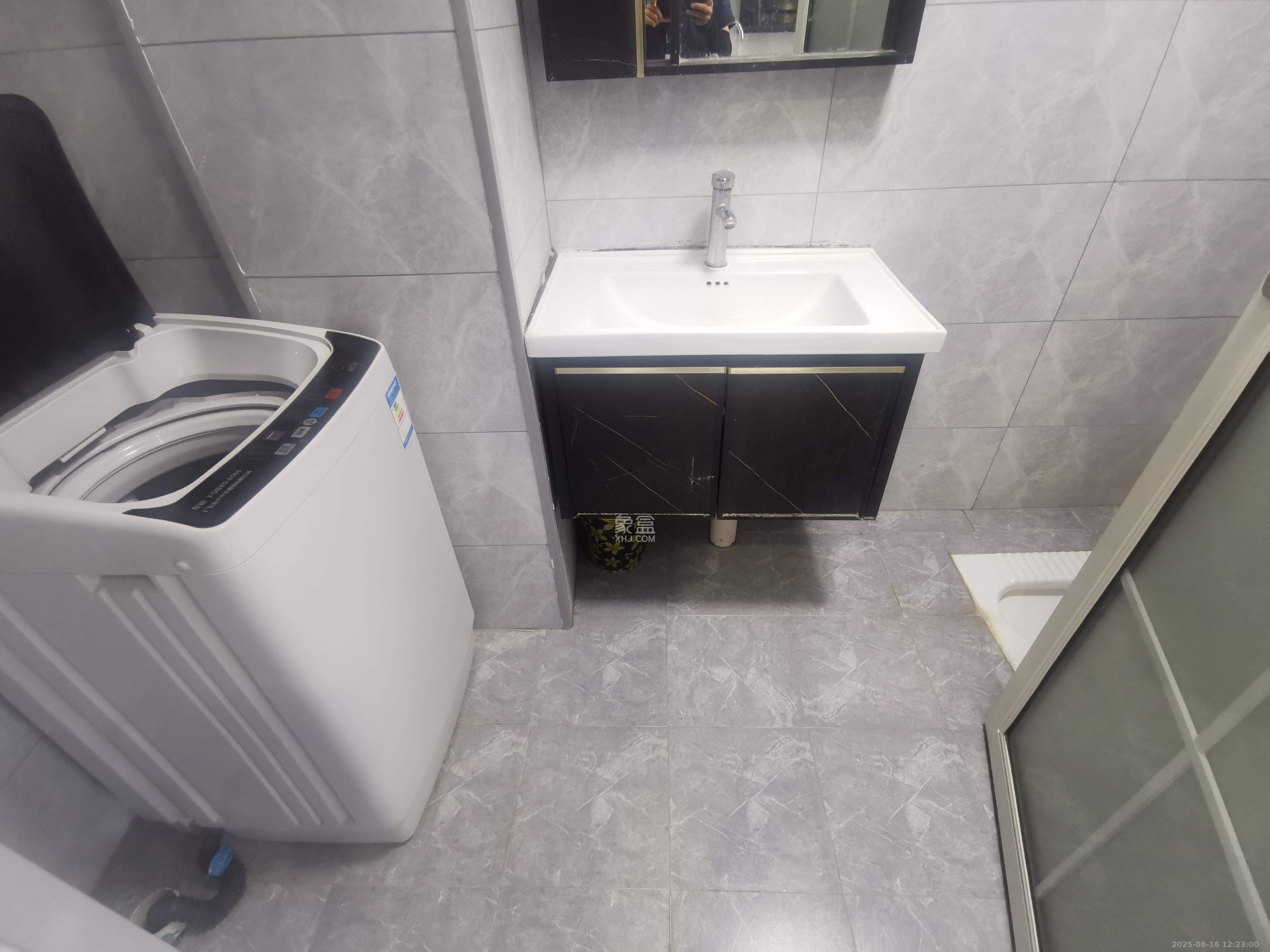 龙湖湘江星座(祺鑫星座公寓)  1室1厅1卫    1400.0元/月 龙湖湘江星座(祺鑫星座公寓)  1室1厅1卫    1400.0元/月室内图