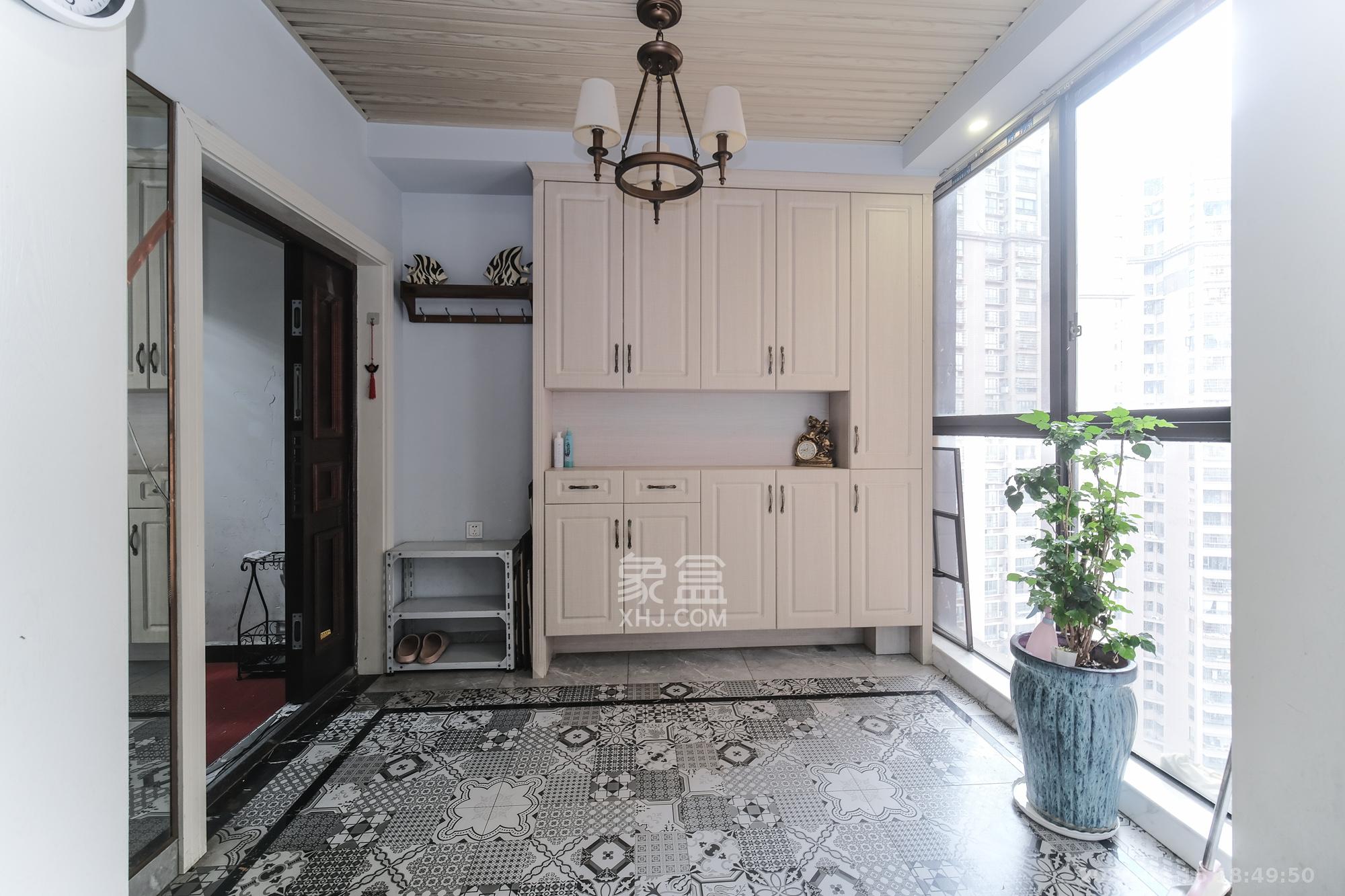 好望谷  4室2厅2卫    108.0万阳台