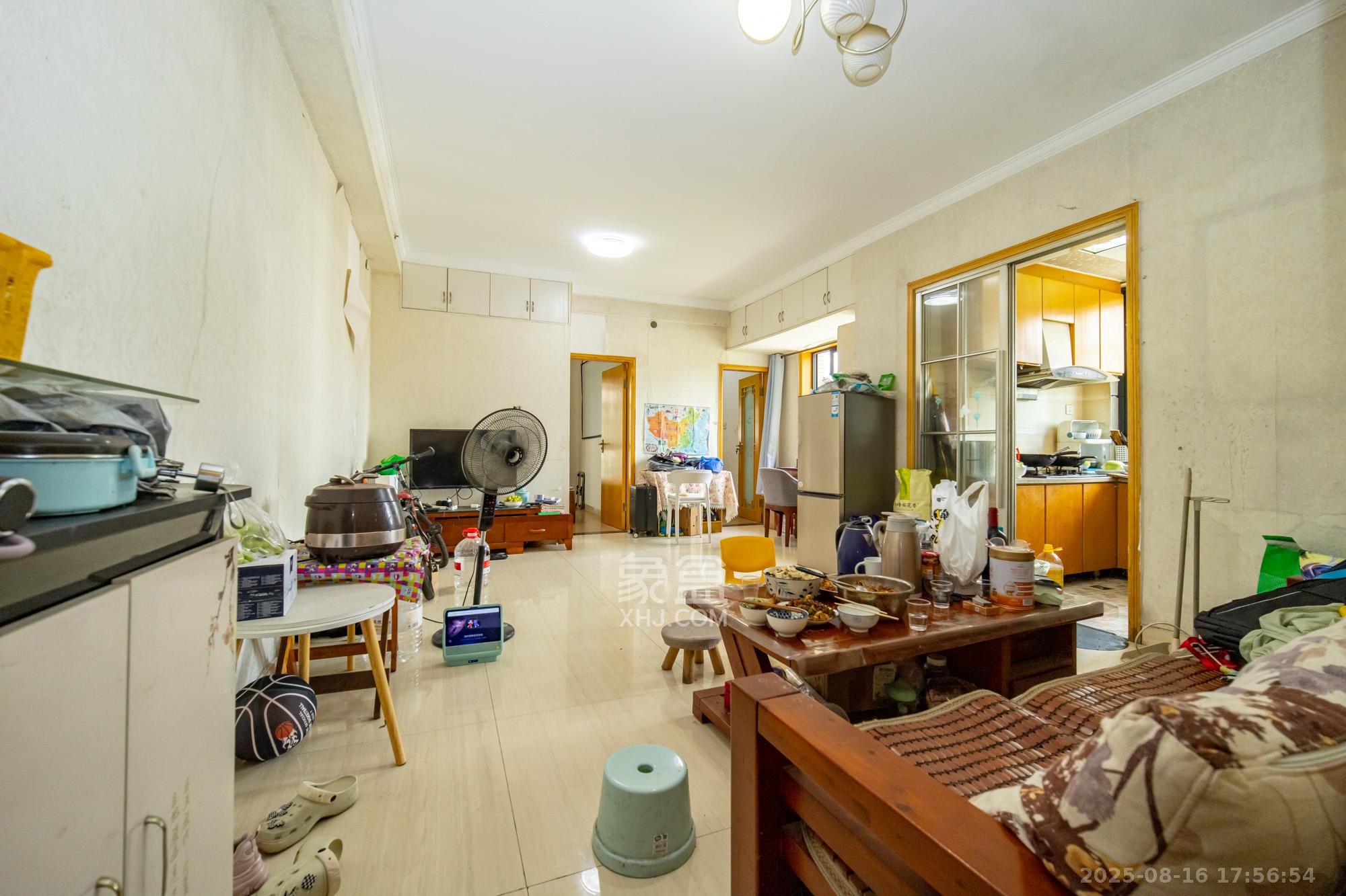 尚都花园城  2室1厅1卫    34.9万客厅