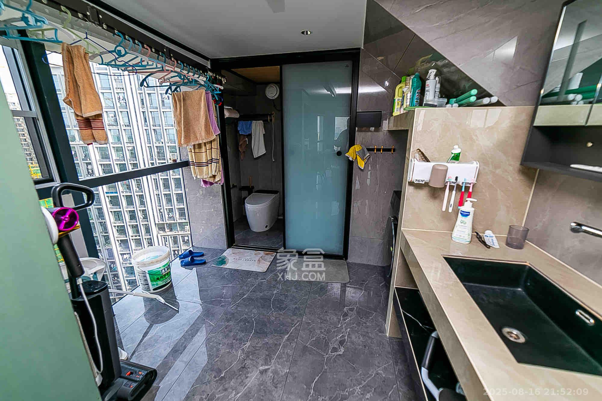 万润时光里 3室1厅2卫 4200.0元/月 万润时光里 3室1厅2卫 4200.0元/月室内图