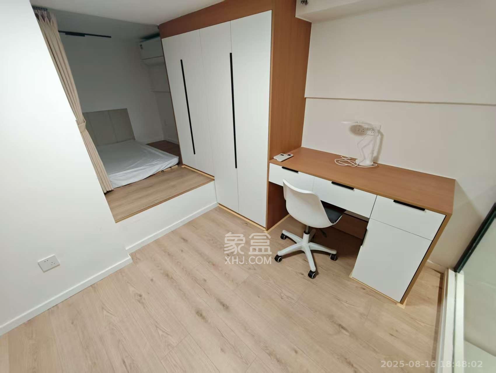 保利天禧EF区  2室2厅1卫   2800.00元/月室内图