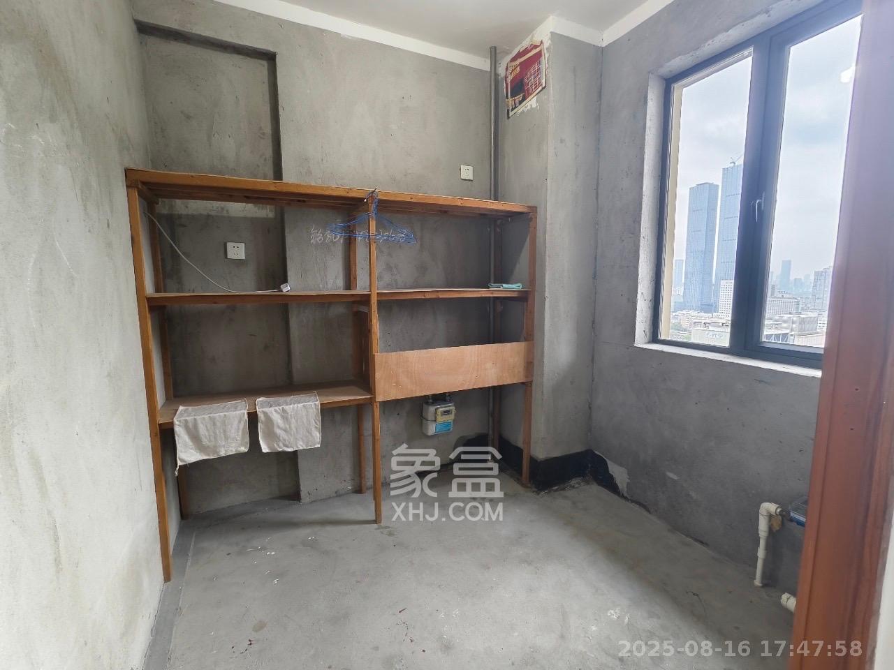 凯通国际城(凯通朝庭) 3室2厅1卫 2700.0元/月 凯通国际城(凯通朝庭) 3室2厅1卫 2700.0元/月室内图