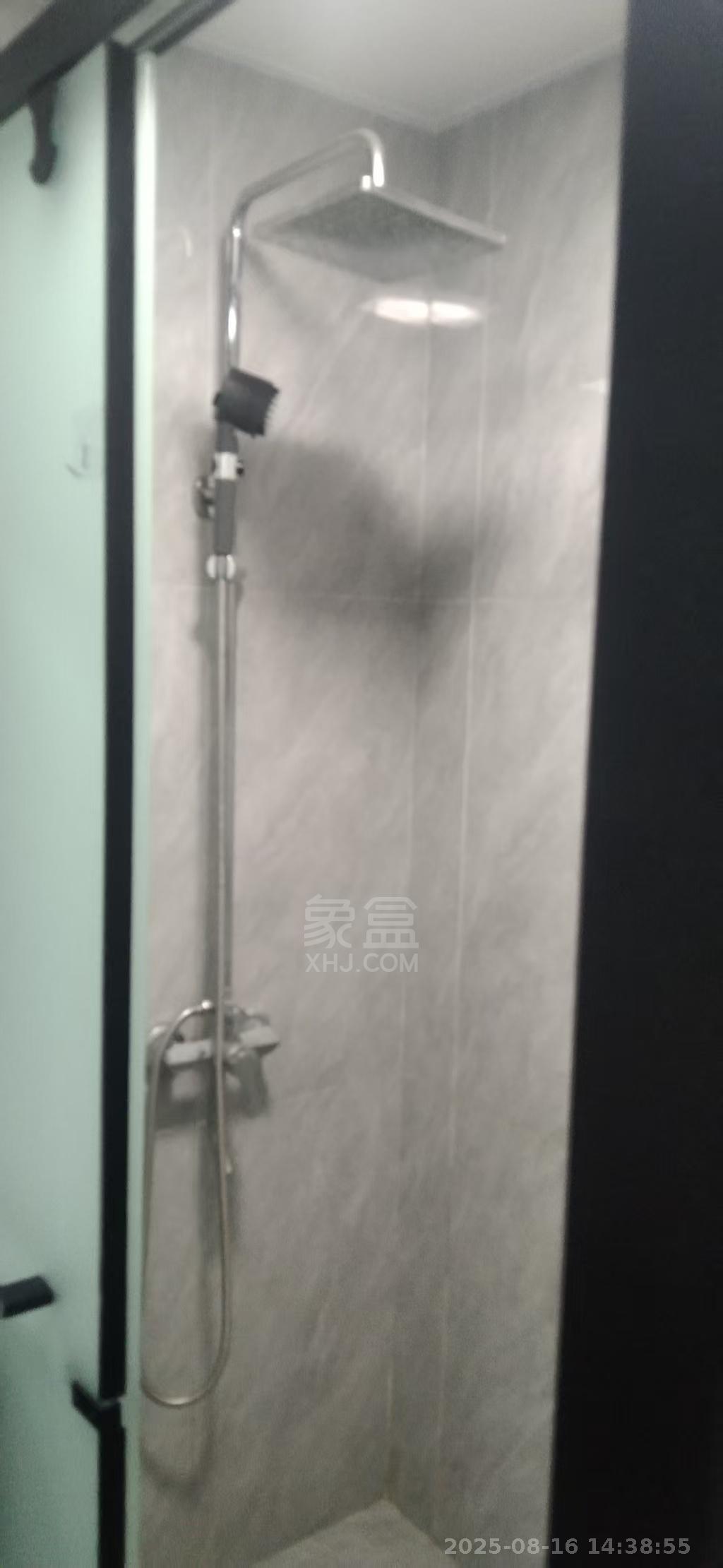 朗廷览江  1室1厅1卫   1500.00元/月室内图