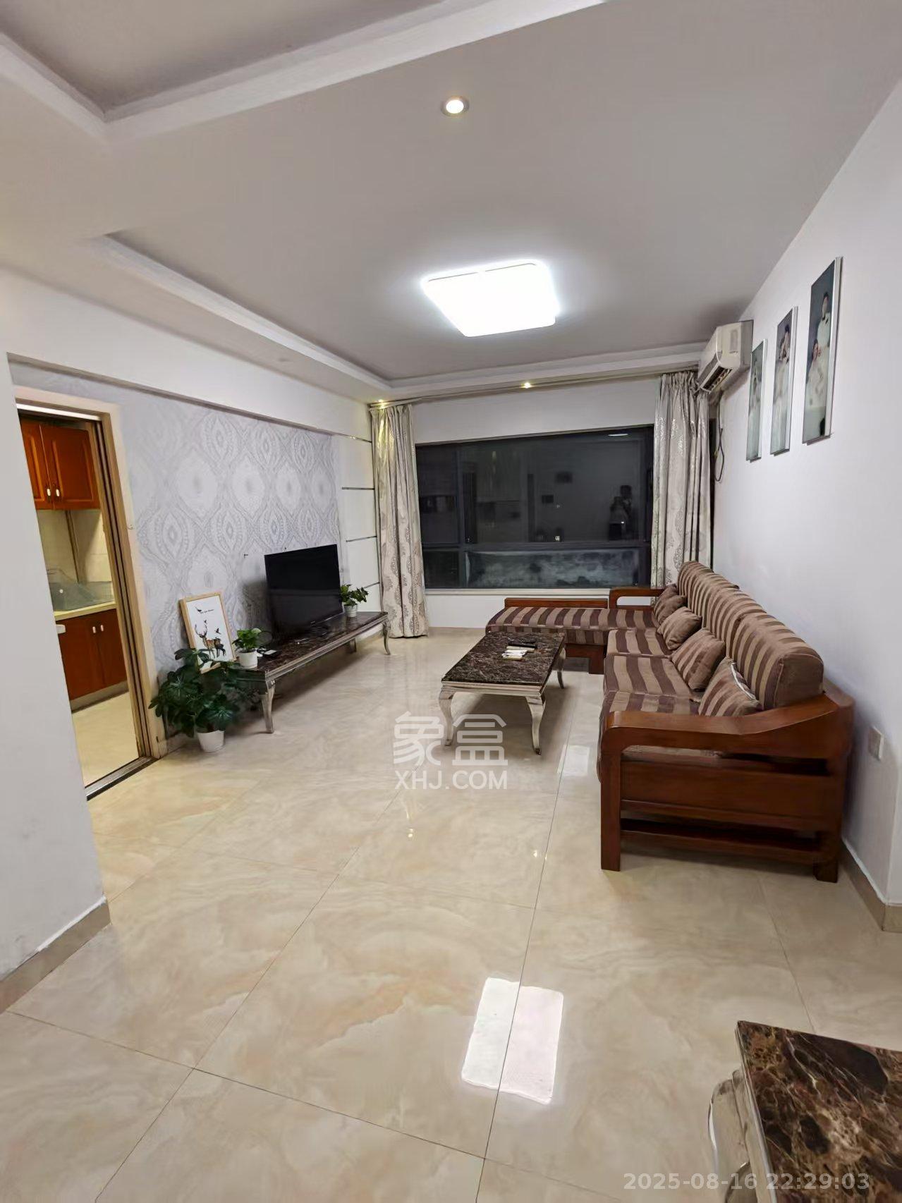 中信文化广场（中信新城二期）  3室1厅1卫    2000.0元/月室内图